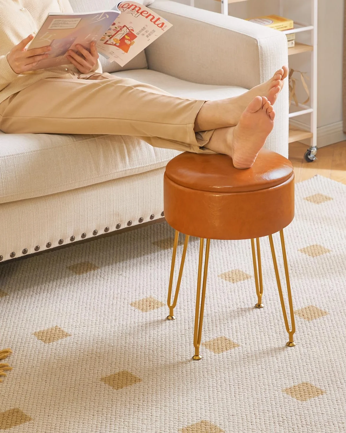 Taberno Redondo de Reposapiés Cuero Falso Almacenamiento Otomano Mesa Lateral Silla Vanidad Maquillaje Asiento Mesa Vestir PU Marrón Claro