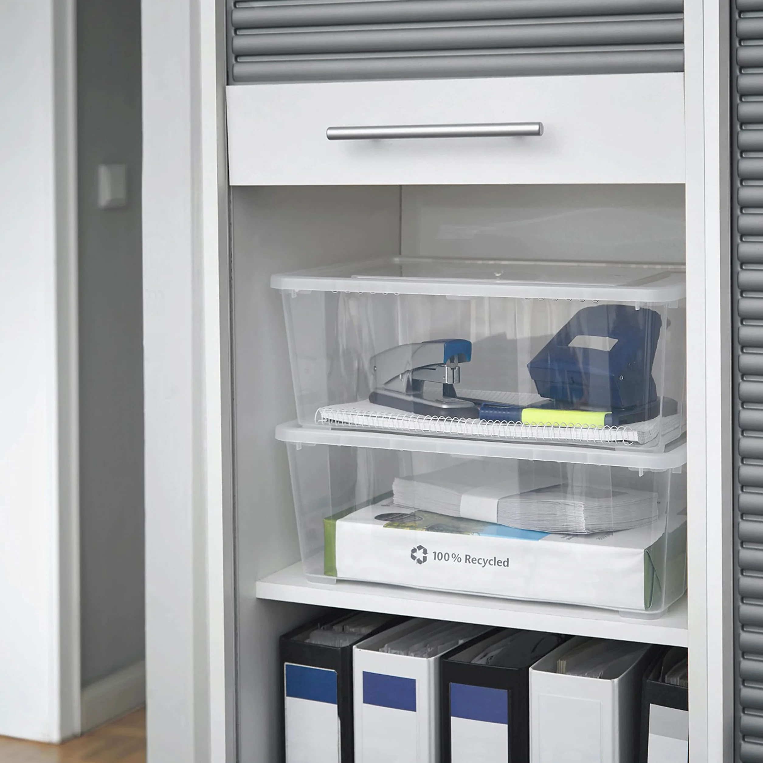 Grizzly 3 x Caja de Almacenaje con Tapa de 10 L - Cajón de Plástico Transparente Apilable - Caja Multiusos Organizador de Armarios para Ordenación de Ropa