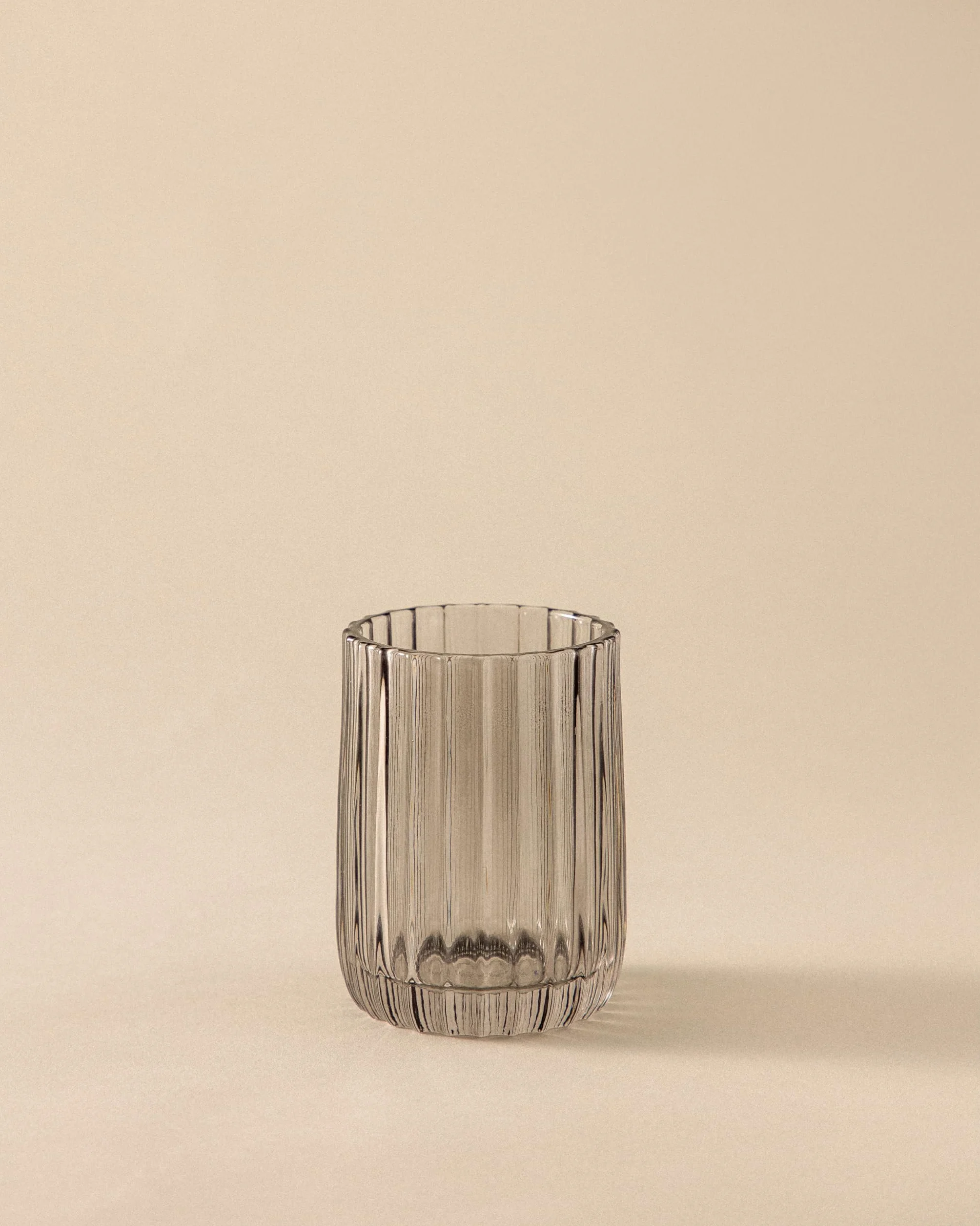 Cosmic Lido Vaso Portacepillos para Encimera de Baño con Diseño Contemporáneo y Circular. Soporte para Cepillos de Dientes de Cristal de Color Smokey Grey