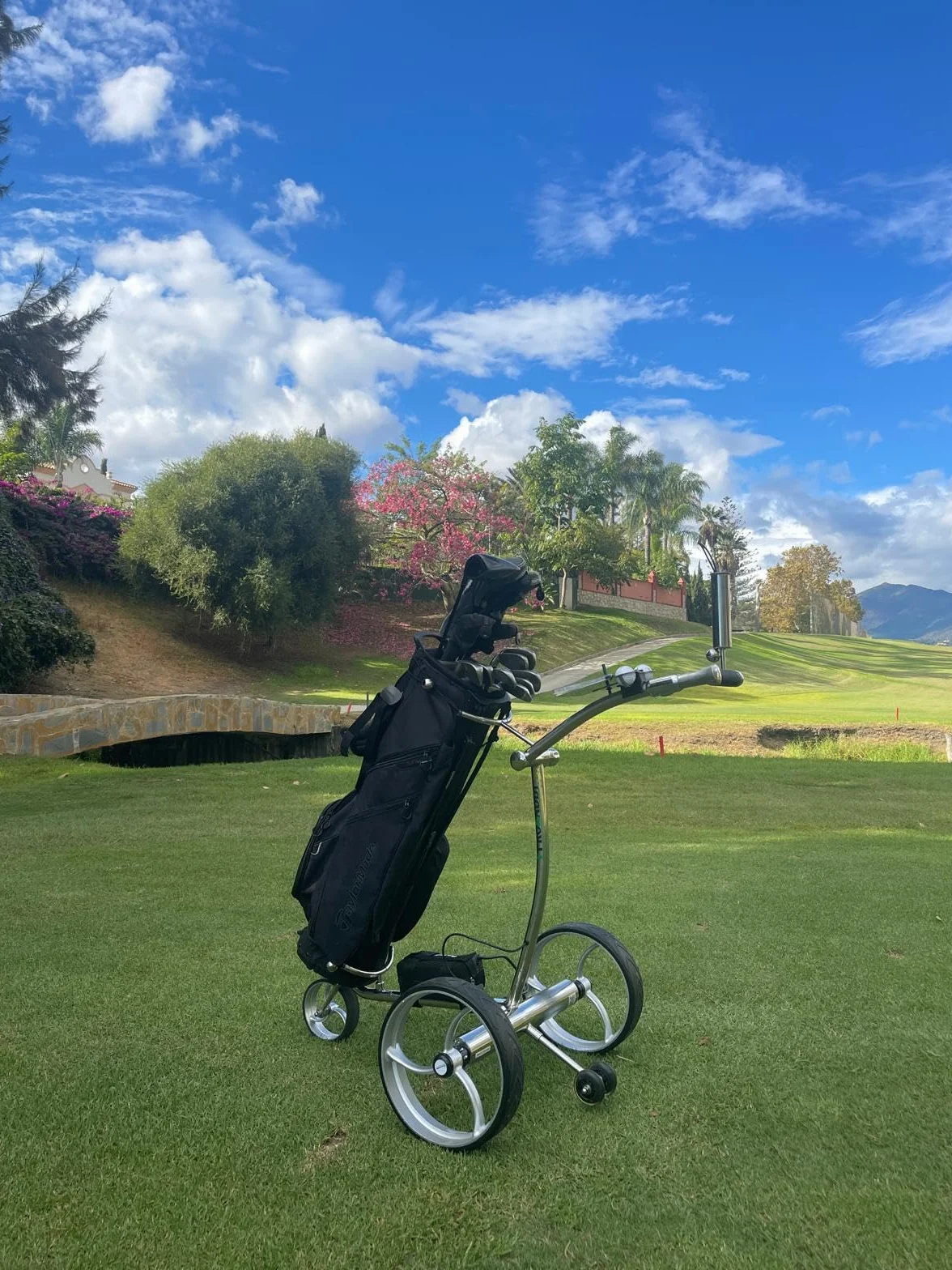 Carro de Golf eléctrico Acero Inoxidable Modelo G7R 24V 15Ah Batería Litio Mando Distancia USB