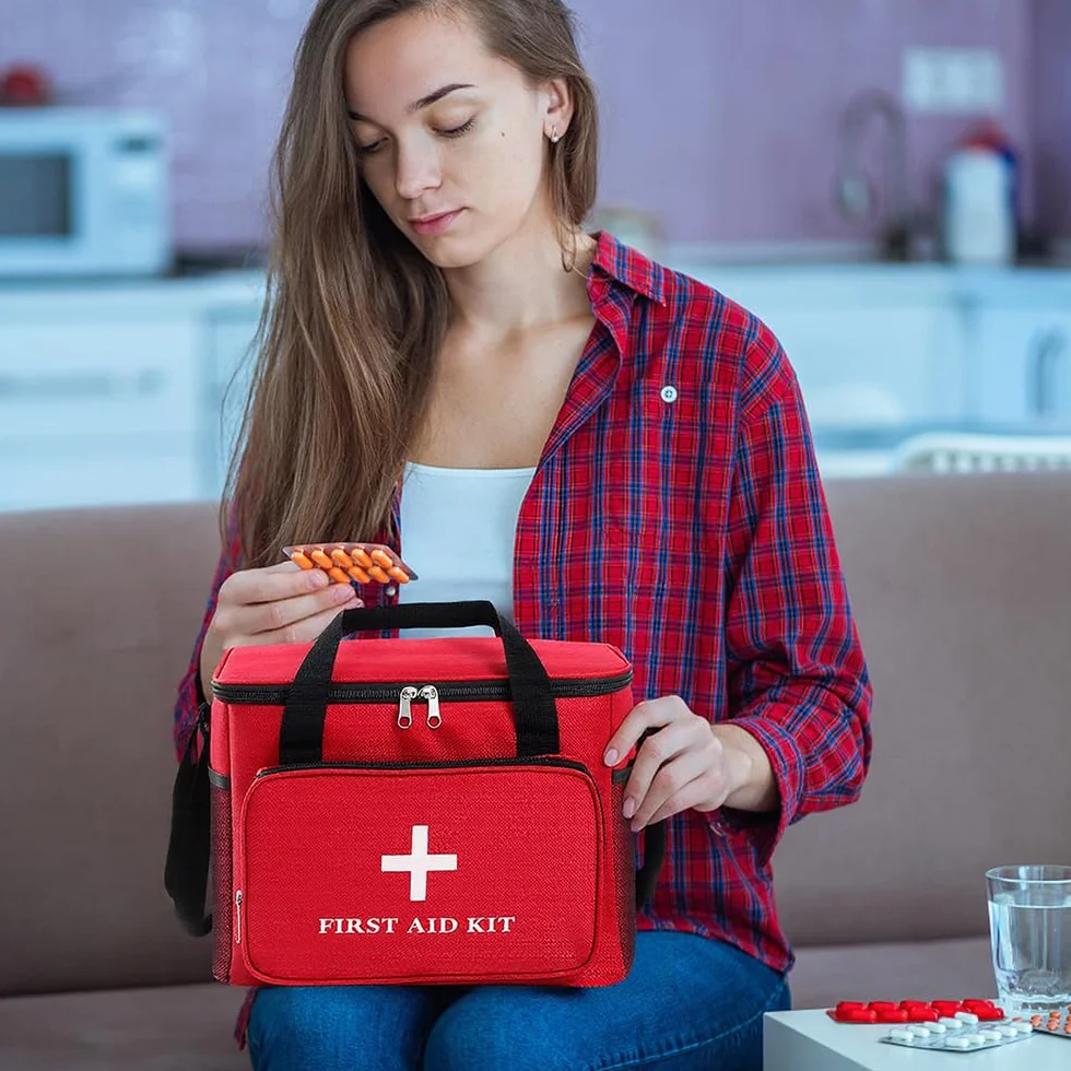 Botiquín de Primeros Auxilios 14L Impermeable XXL con Correa Hombro Rojo