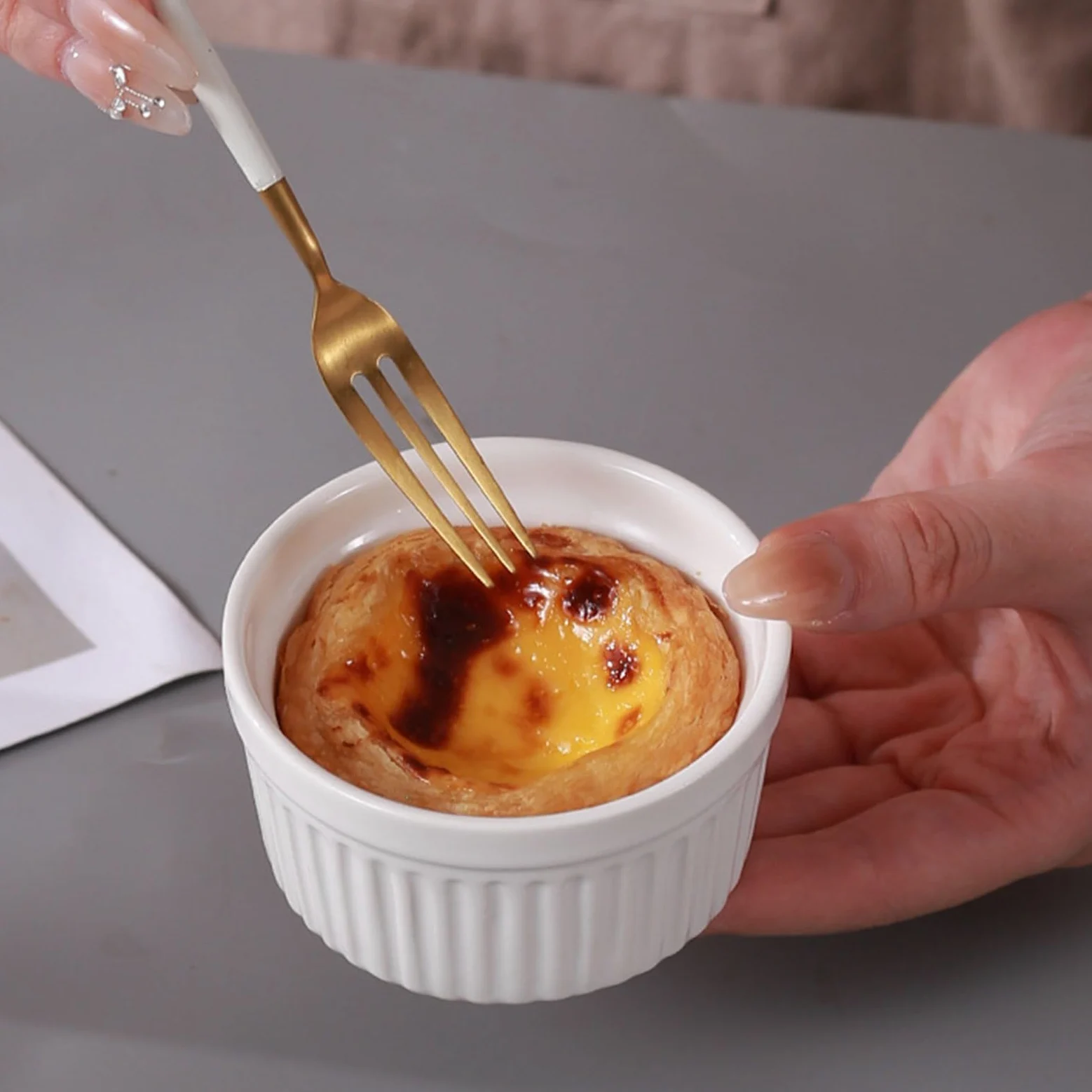 4 moldes de cerámica for ramequines, aptos for horno, for crème brûlée, pudín, natillas, soufflé, ramequines, salsas for mojar, pequeños de cerámica(12 oz)