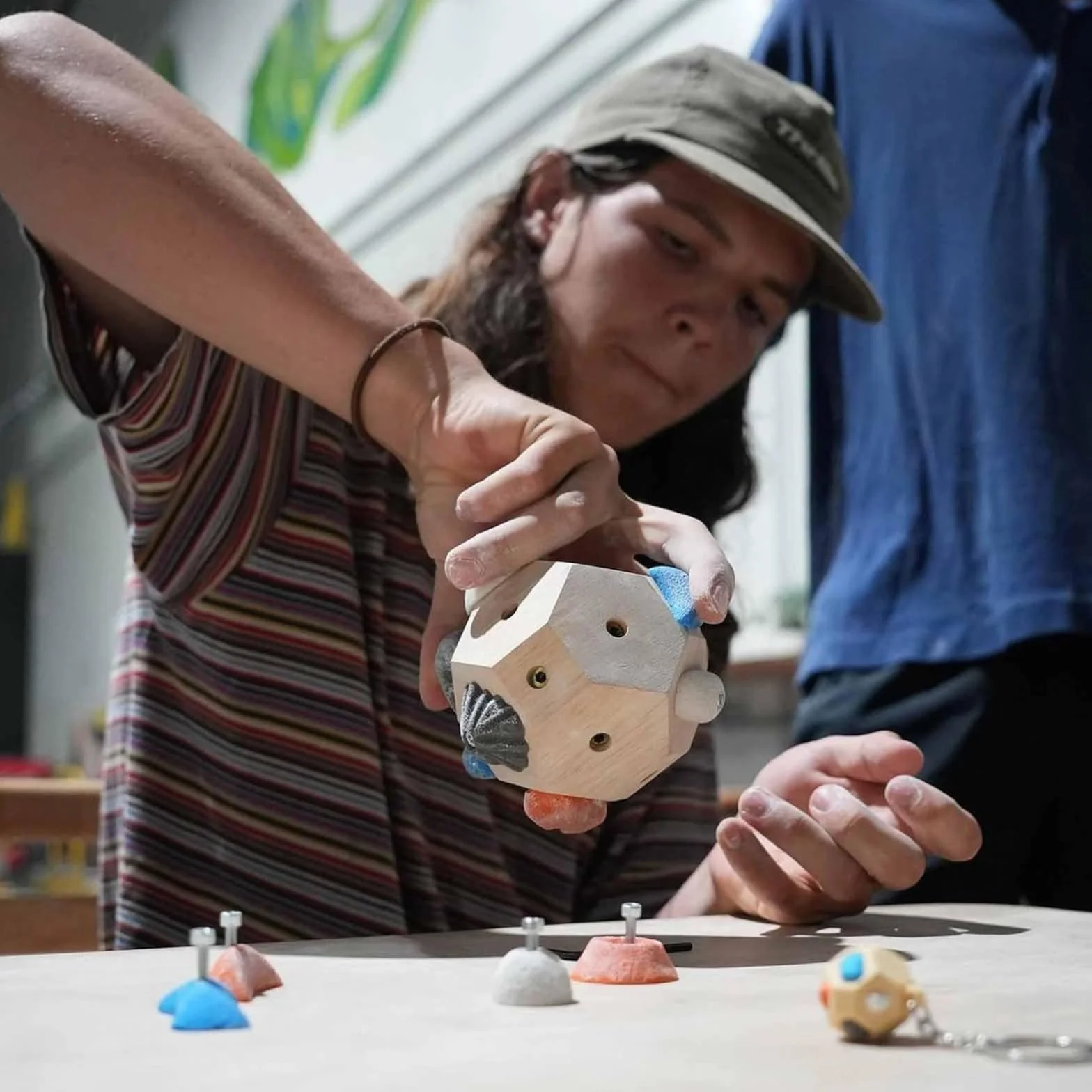 Bloque de Boulder Hecho a Mano - Bola 3D de Entrenador de Fuerza de Dedos Portátil