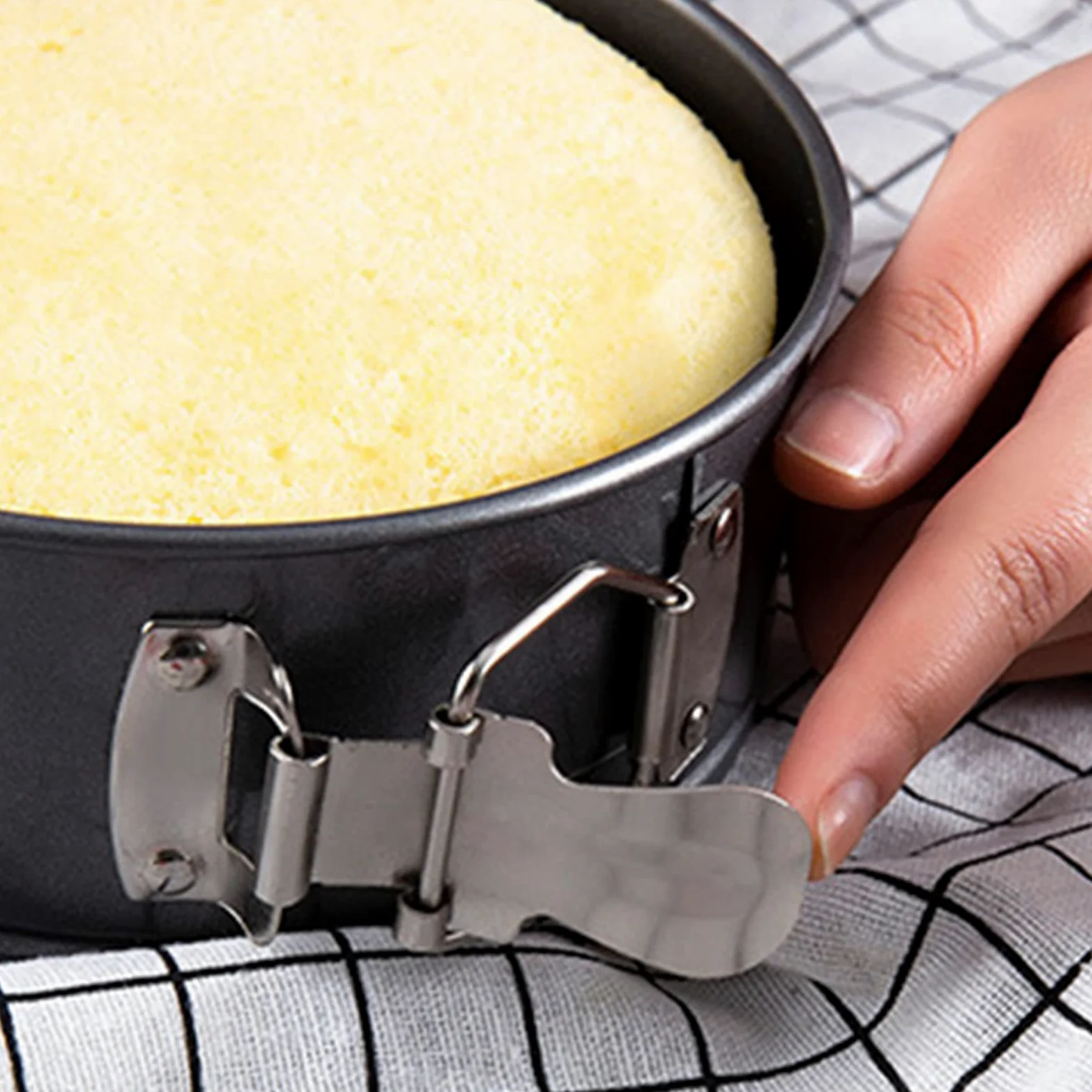 Molde para tartas de 3 piezas, de acero al carbono, molde para tarta con forma de corazón, redondo, cuadrado con fondo extraíble para hacer pasteles Pizza (M)