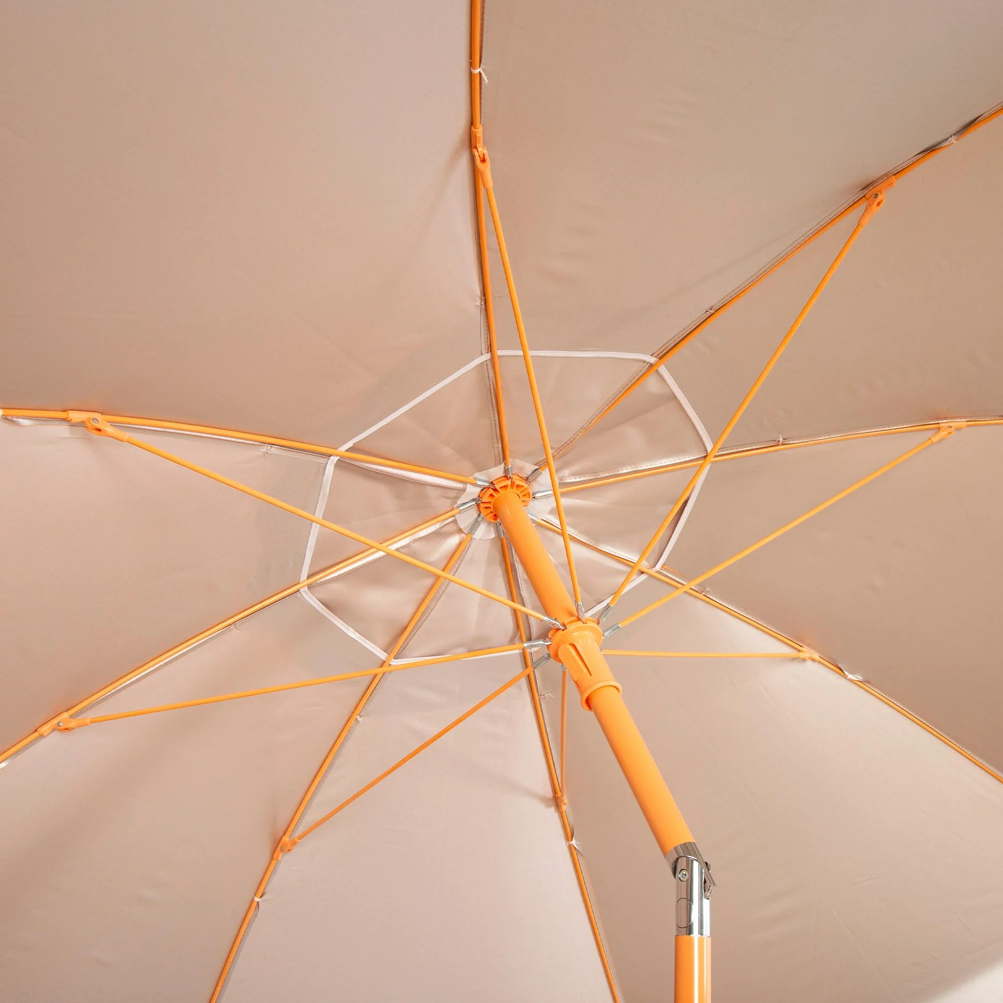 AKTIVE BEACH Sombrilla de playa inclinable D220 cm Naranja protección UV50 8 varillas Material oxford ventilación exterior