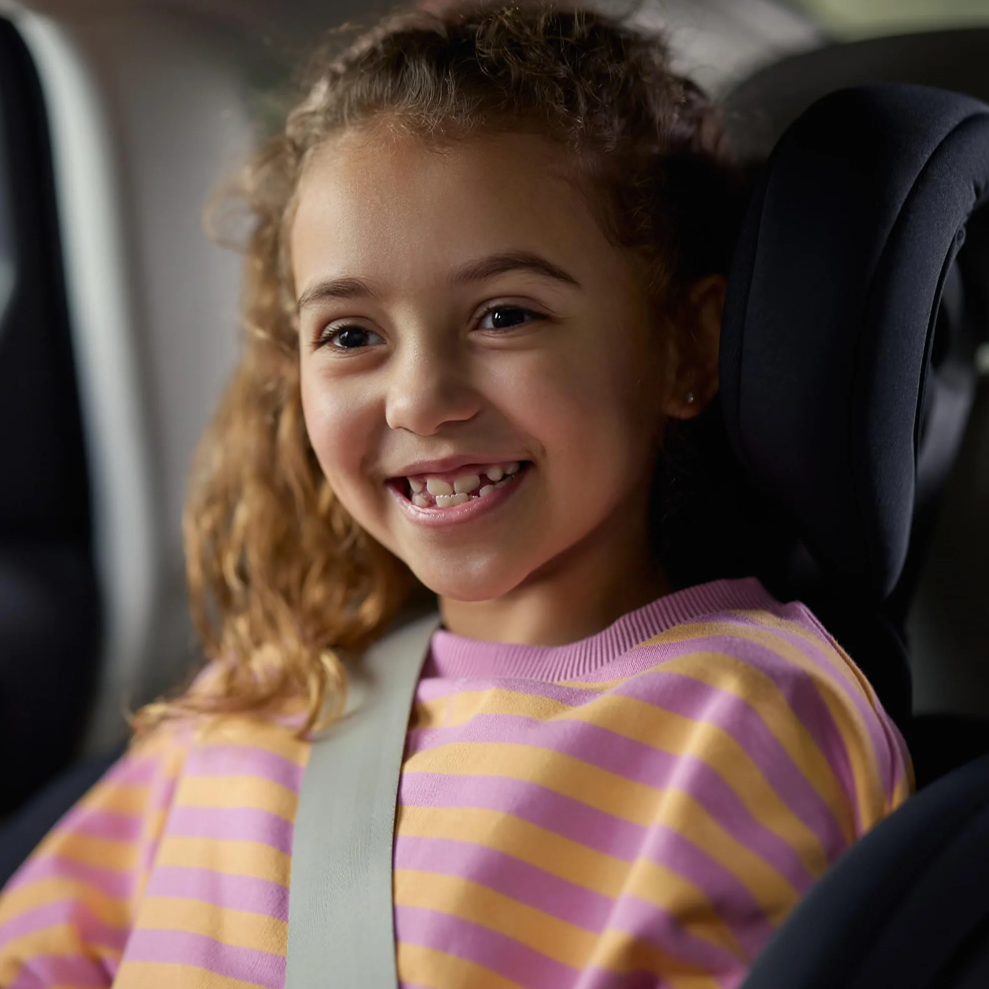 Bebeconfort RevolveFix 360 i-Size Silla Coche 360 0-12 Años 40-150 cm ISOFIX Giro 360 Full Black