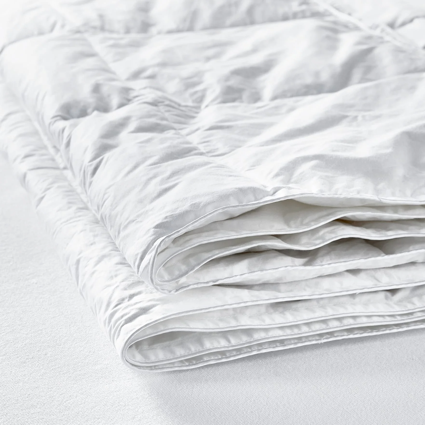 PIKOLIN Home - Edredón Nórdico Duo 92% Plumón de 120 y 160 gr | Cama 150/160 | 240x220 | 4 Estaciones | Tejido de Algodón | Unión Mediante Corchetes