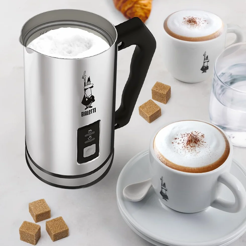 Bialetti 0004430 Eléctrico Leche Frother, 240 ml, 500 W, 1 carriba, Inoxidable Acero, Plata / Negro