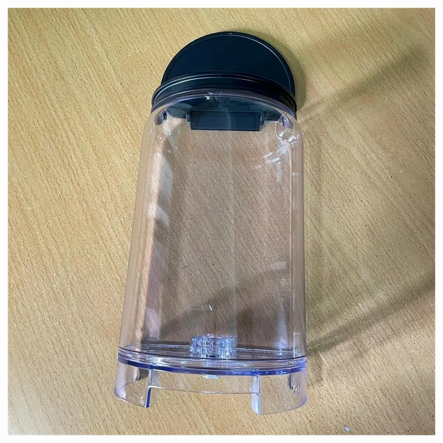 Accesorios for el tanque de agua de la máquina de café de cápsulas Zenius ZN100, compatibles con Nespresso, Nestlé y Zenius ZN100.