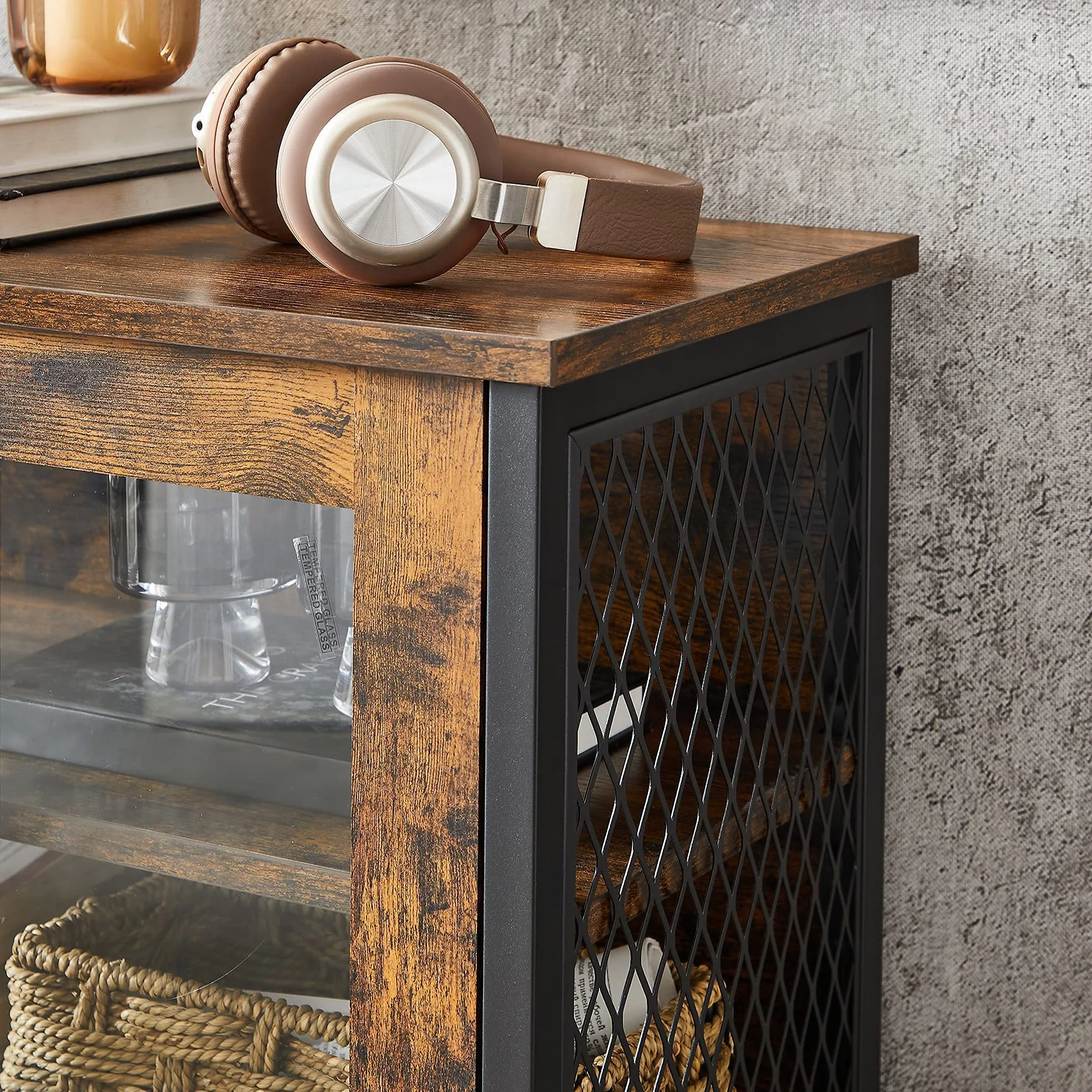 VASAGLE Armario Almacenaje, Armario Aparador, Estante Ajustable, Armario de Baño, Estructura de Acero, para Salón Cocina, Estilo Industrial, Marrón Rústico y Negro LSC260B01