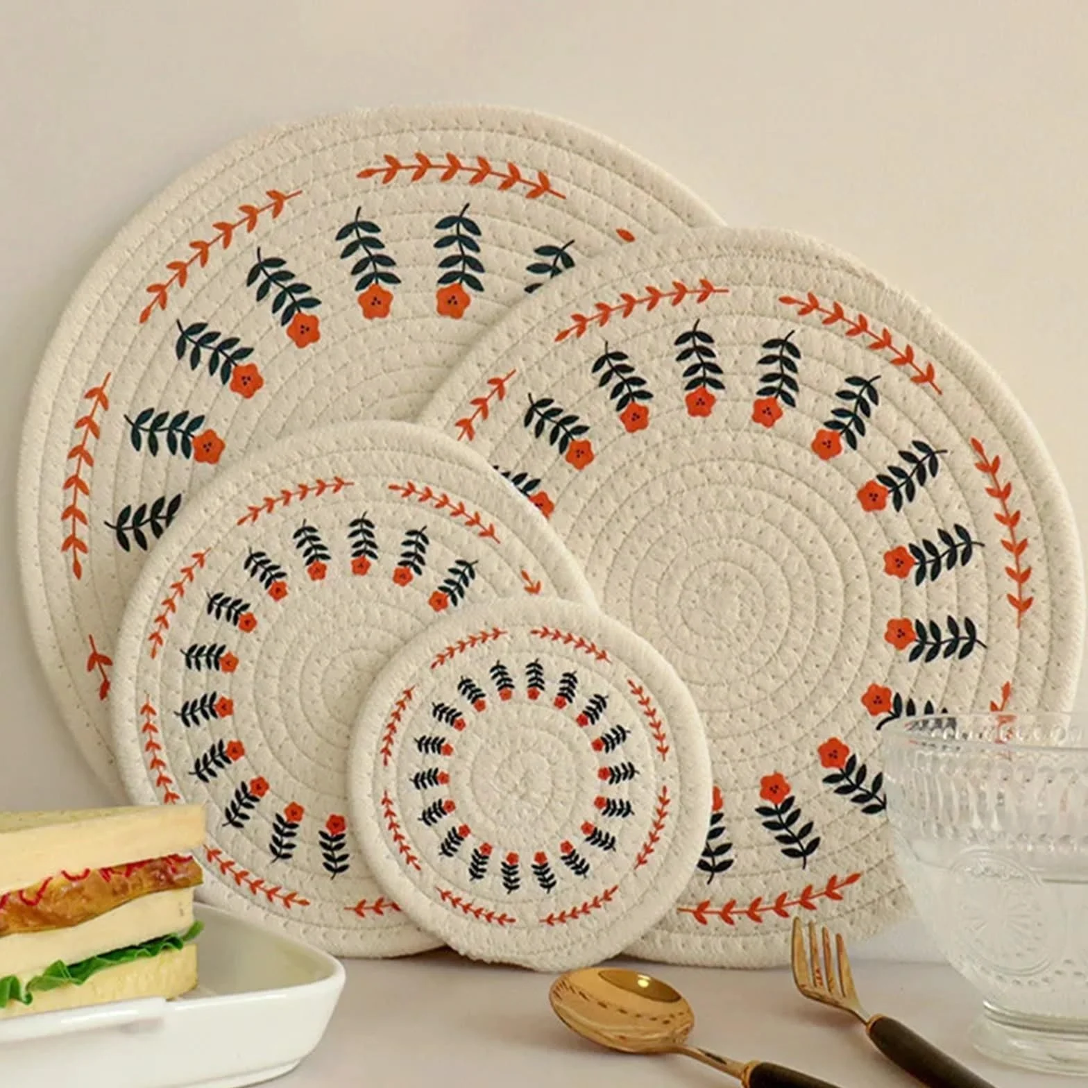 4 Piezas de Almohadillas aislantes Calor Tejidas algodón for Platos Comedor, Cuencos, cazuelas, Posavasos for té, tapete Mesa antiescaldaduras para Ollas y Sartenes Calientes(18cm)