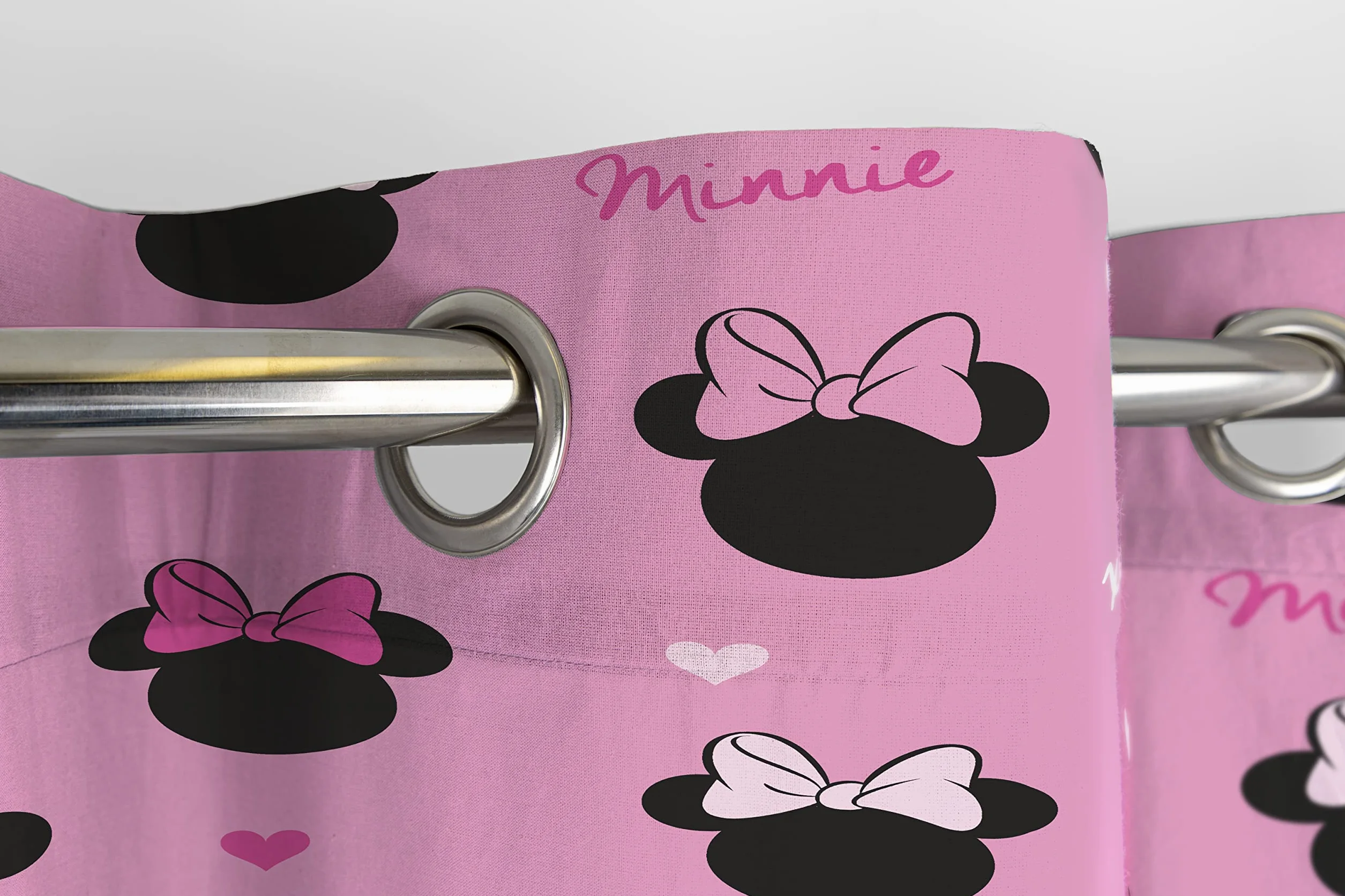Jay Franco Disney Minnie Mouse Corazones y Amor Cortinas con Ojales 137cm x 168cm 2 Piezas