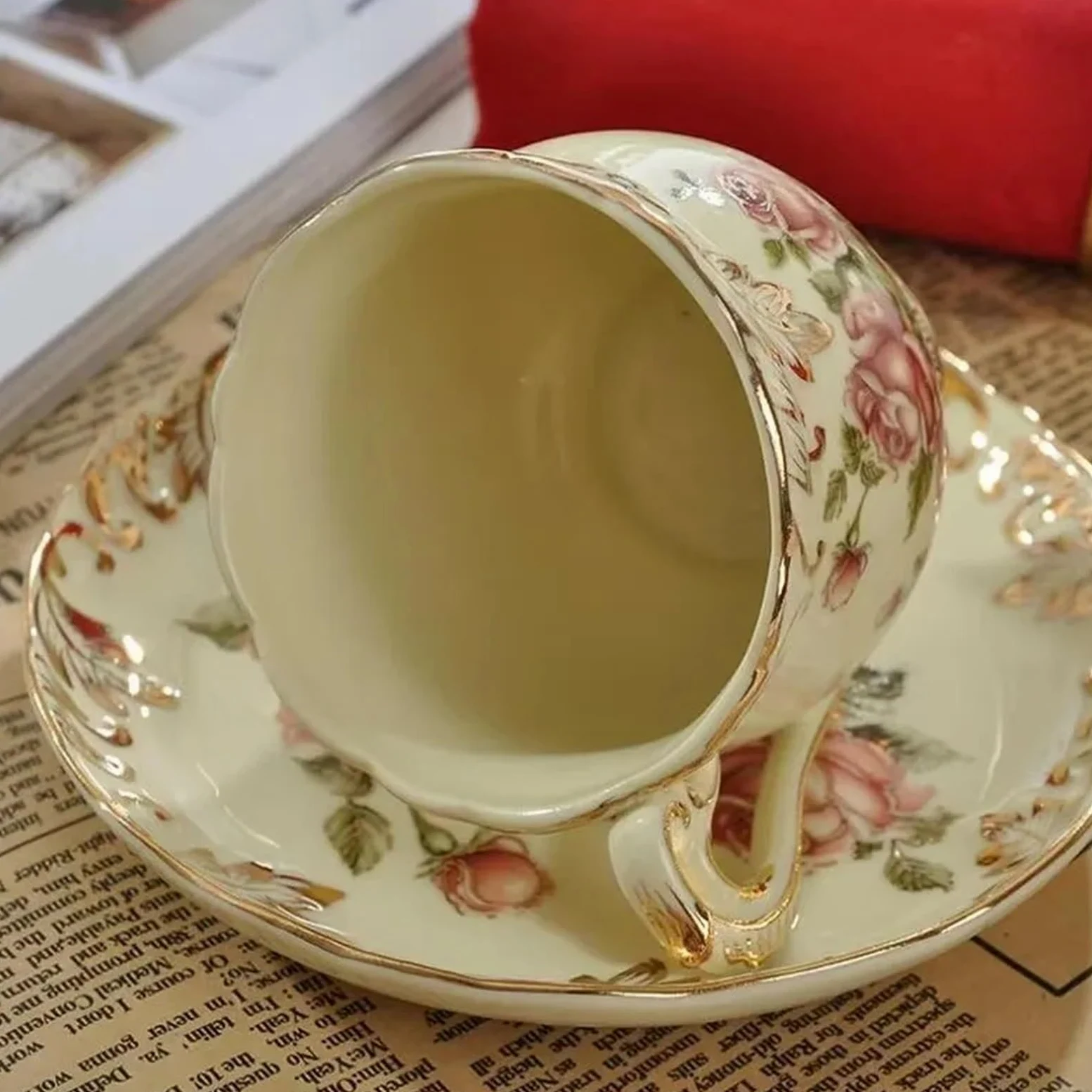Juego de tazas, tazas y platillos, taza de cerámica de porcelana de hueso con plato de postre, apta para microondas y lavavajillas, taza para té, leche, café con leche (Color3)