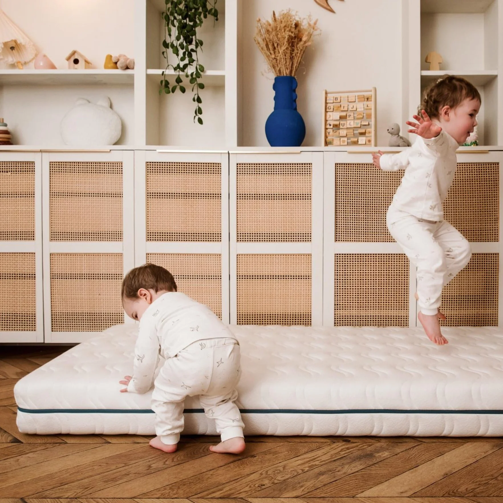 Kadolis - Colchón Infantil 80x160x12 cm COCOLEGEND® 3–18 años - Látex Natural y Fibra de Coco - Evolutivo, Dos Caras (Firme/semifirme) - Desenfundable, Transpirable, con certificación Oeko-Tex®