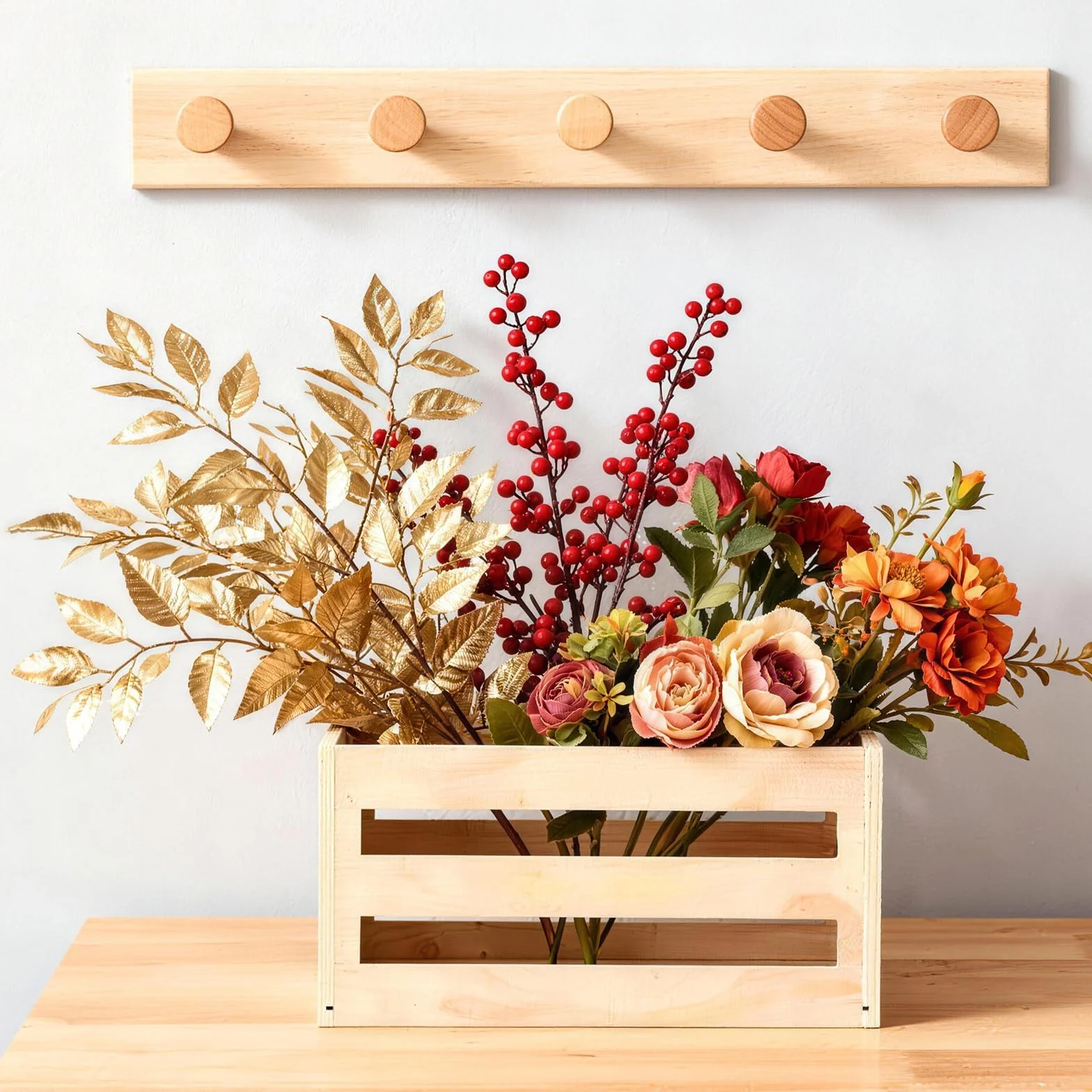 Cesta de Madera para Baby Shower con 6 Colgadores y Guirnalda Floral | Set Completo para Recién Nacidos