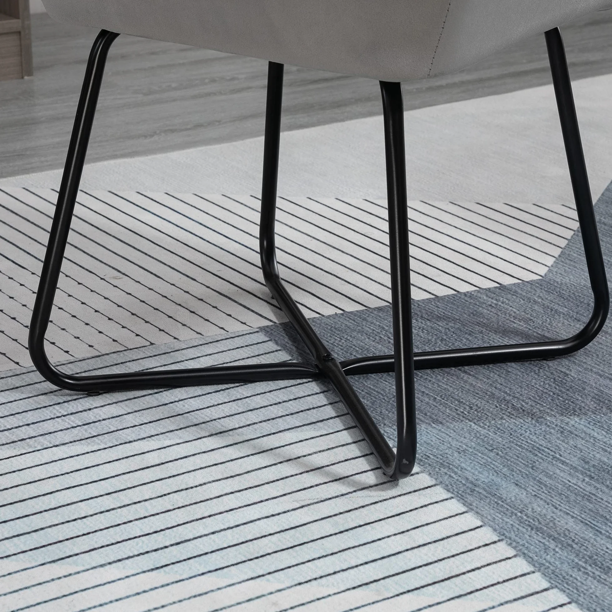 HOMCOM Butaca de Salón Sillón de Salón Tapizado en Terciopelo con Asiento Acolchado Base Metálica Cruzada Sillón Lectura para Sala de Estar Dormitorio Gris