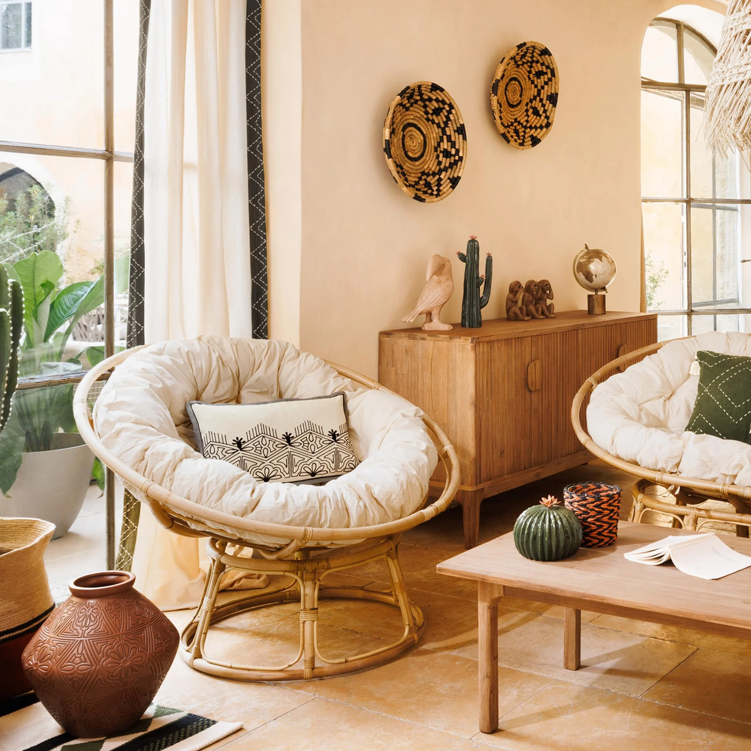 Atmosphera Interior Designer - Sillón de ratán Seram - Cómoda Silla Papasan con cojín - Interior y Exterior - Muebles de jardín, terraza, balcón, Sala de Estar