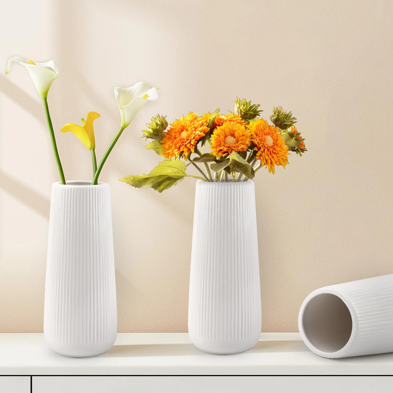 Jarrón de cerámica blanco decorativo moderno con ranuras para flores y hierba de las pampas, pequeño formato para casa, salón, mesa de comedor, entrada, oficina