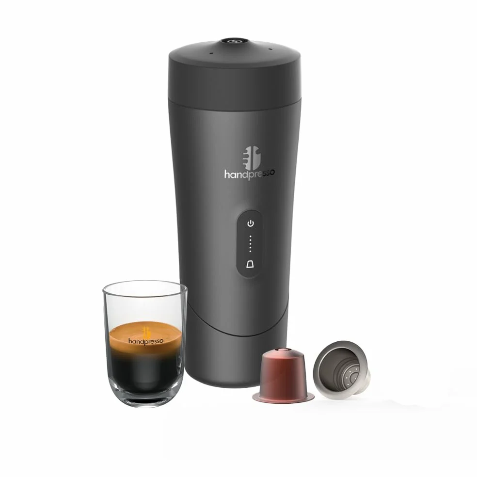 Handpresso Auto | cafetera a batería - USB/C | cafetera de viaje premium para coche, furgoneta y uso outdoor | funciona con cápsulas espresso compatibles y recargables | prepara Espresso y Lungo