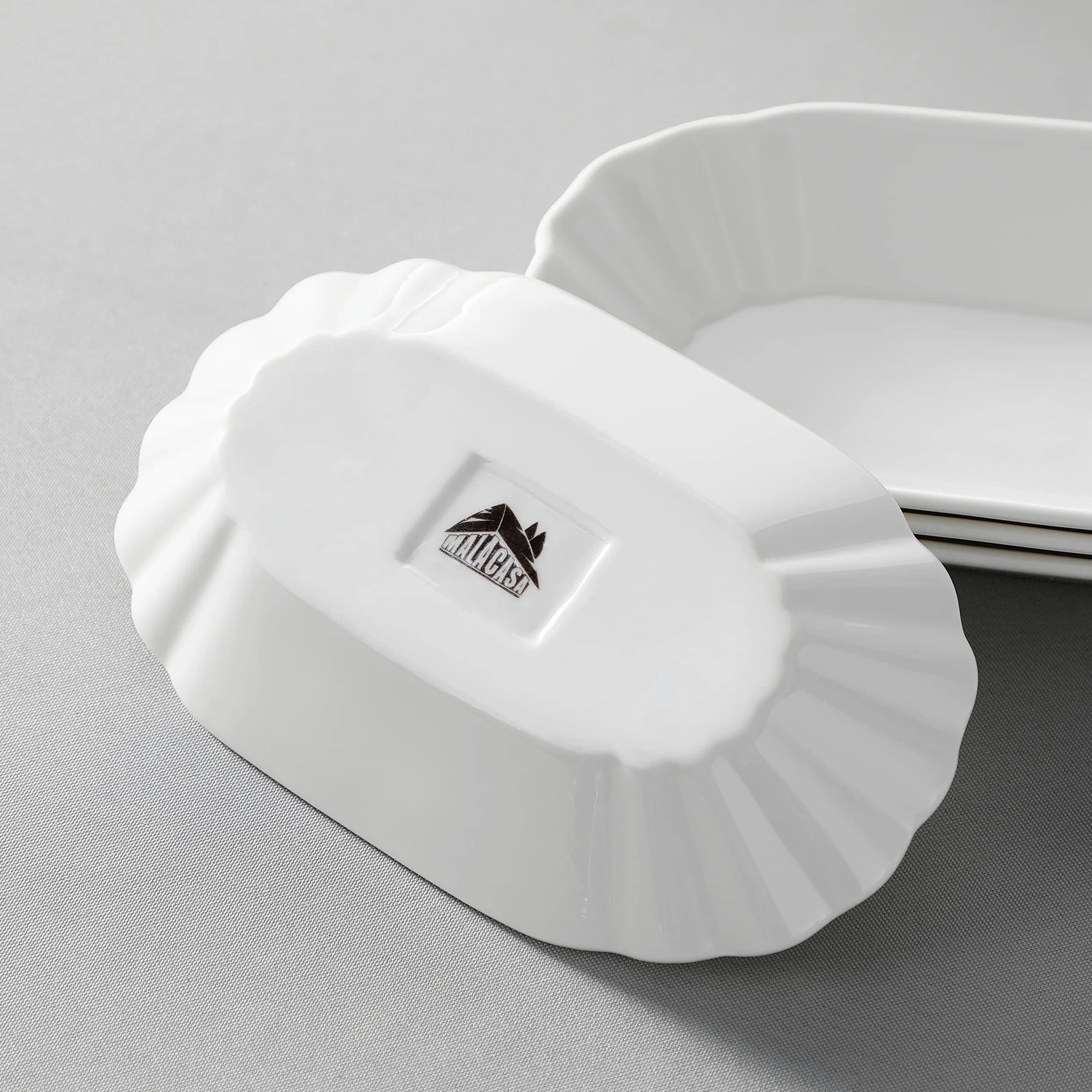MALACASA, Series - Platos de postre de porcelana blanca de 7.75 pulgadas, bandeja de desayuno, plato de cena, platos de patatas fritas (19,5 x 12 x 3,5 cm), juego de 8