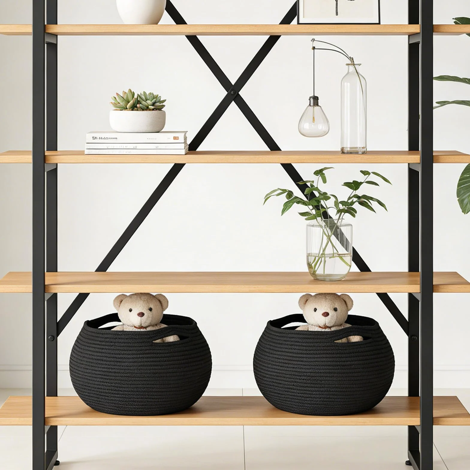 Cesta de almacenamiento negra trenzada redonda 25 x 21 cm para mantas salón decoración