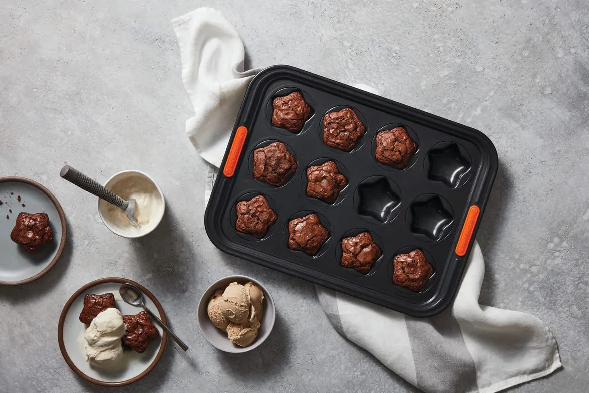 LE CREUSET - Molde 12 Mini Estrelas 46014000010000