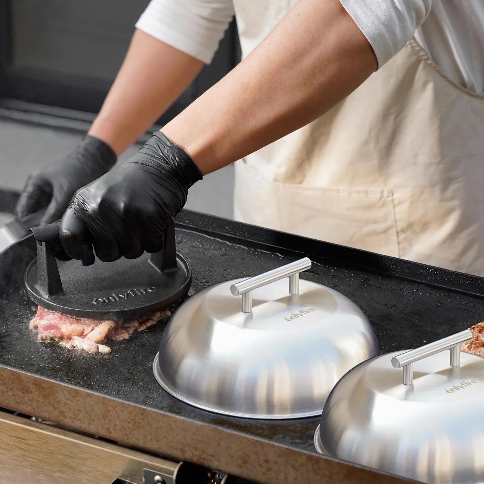 onlyfire Smash Burger Kit, Smash Burger de Hierro Fundido de Φ15,2 cm y 2 Tapa para Hamburguesas de Φ22,8 cm, Kits de Utensilios Profesionales para Barbacoa, Teppanyaki y Camping