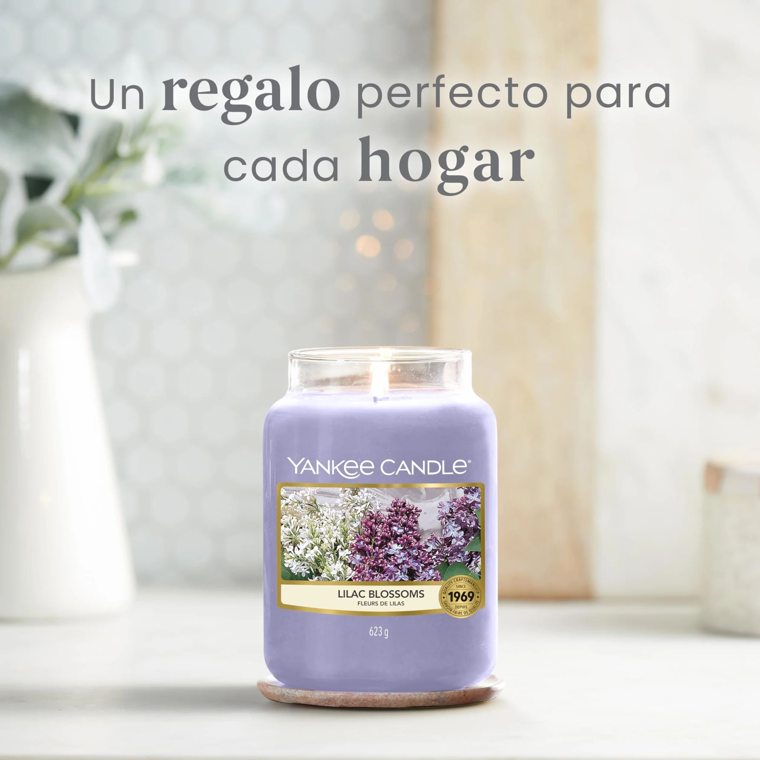 Yankee Candle Vela perfumada | Tarro grande Lilac Blossoms | Velas de larga duración: hasta 150 horas | Regalos perfectos para mujeres