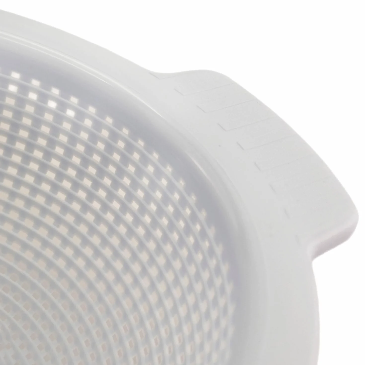 CABLEPELADO Escurridor de Verduras y Pasta, Colador de Cocina con Drenaje, Diámetro Superior 23 cm, Plástico Libre de BPA, Apto para Lavavajillas, Blanco