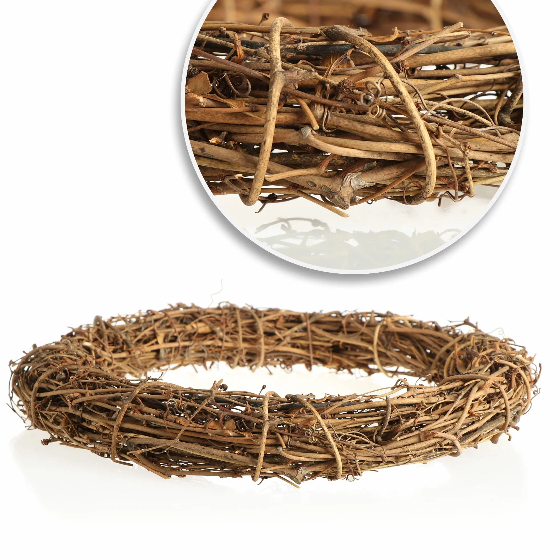 com-four® 1x Corona Decorativa de Madera para Manualidades - Corona de Mimbre para Decorar Ventanas, mesas y Puertas (1 Pieza - Corona Ø30cm marrón Claro)