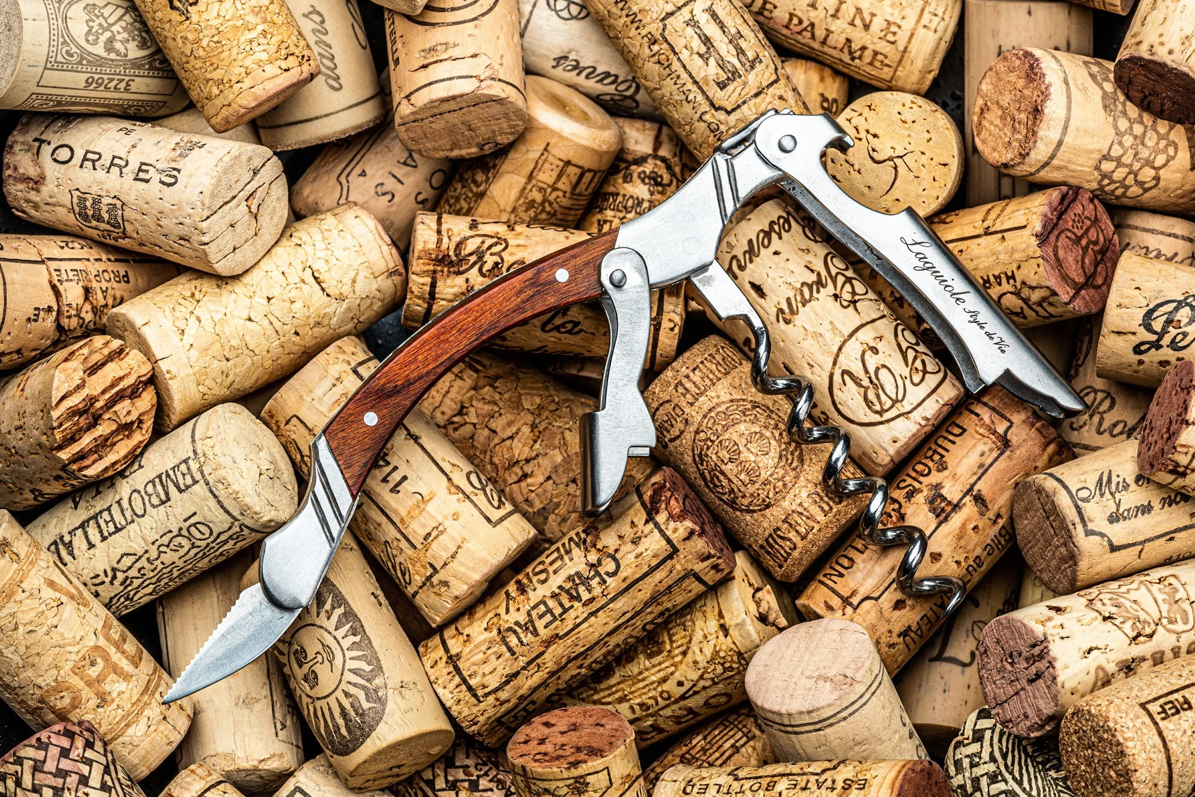 Laguiole Style de Vie Sacacorchos, abrebotellas con cortador de láminas, madera de paca