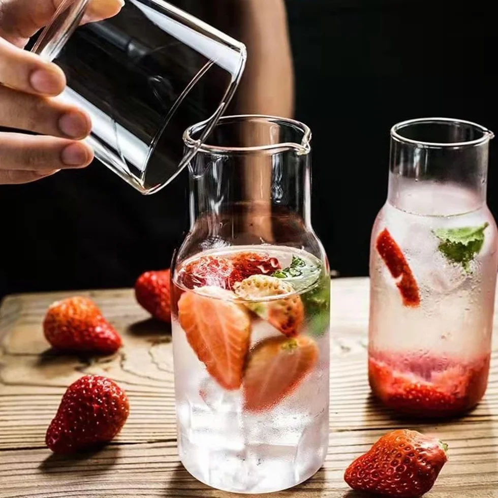 Jarra de Agua Jarra de agua con taza de vidrio Botella de agua fría y caliente Juegos de tazas Jarra de agua for mesita de noche Hervidor de bebidas resistente a altas temperaturas Jarra de Té Helado(