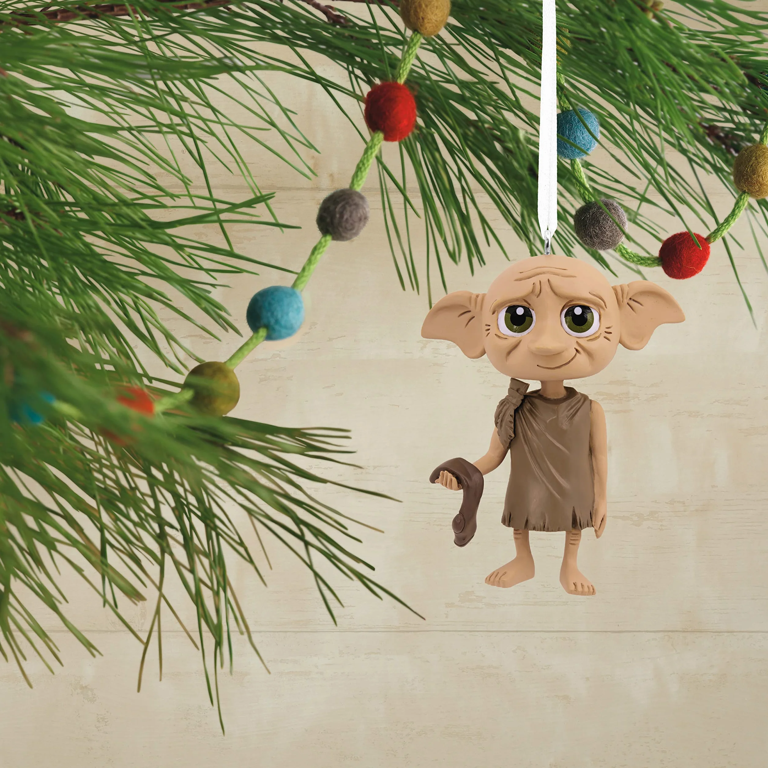 Hallmark Harry Potter Dobby el Elfo Adorno de Navidad, decoración de Harry Potter, Adorno Colgante de Navidad, Regalos para Navidad