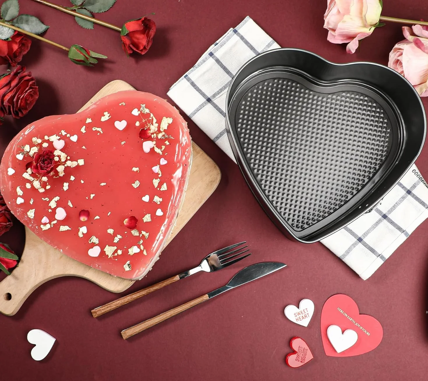 CHEFZOCO Molde repostería corazón, Molde para enamorados, Molde para Horno, Molde san valentín, Molde Pasteles, Soporta hasta 230ºC, Antiadherente, Liberación rápida Clip-Clap, Diámetro 27x24.5 cm