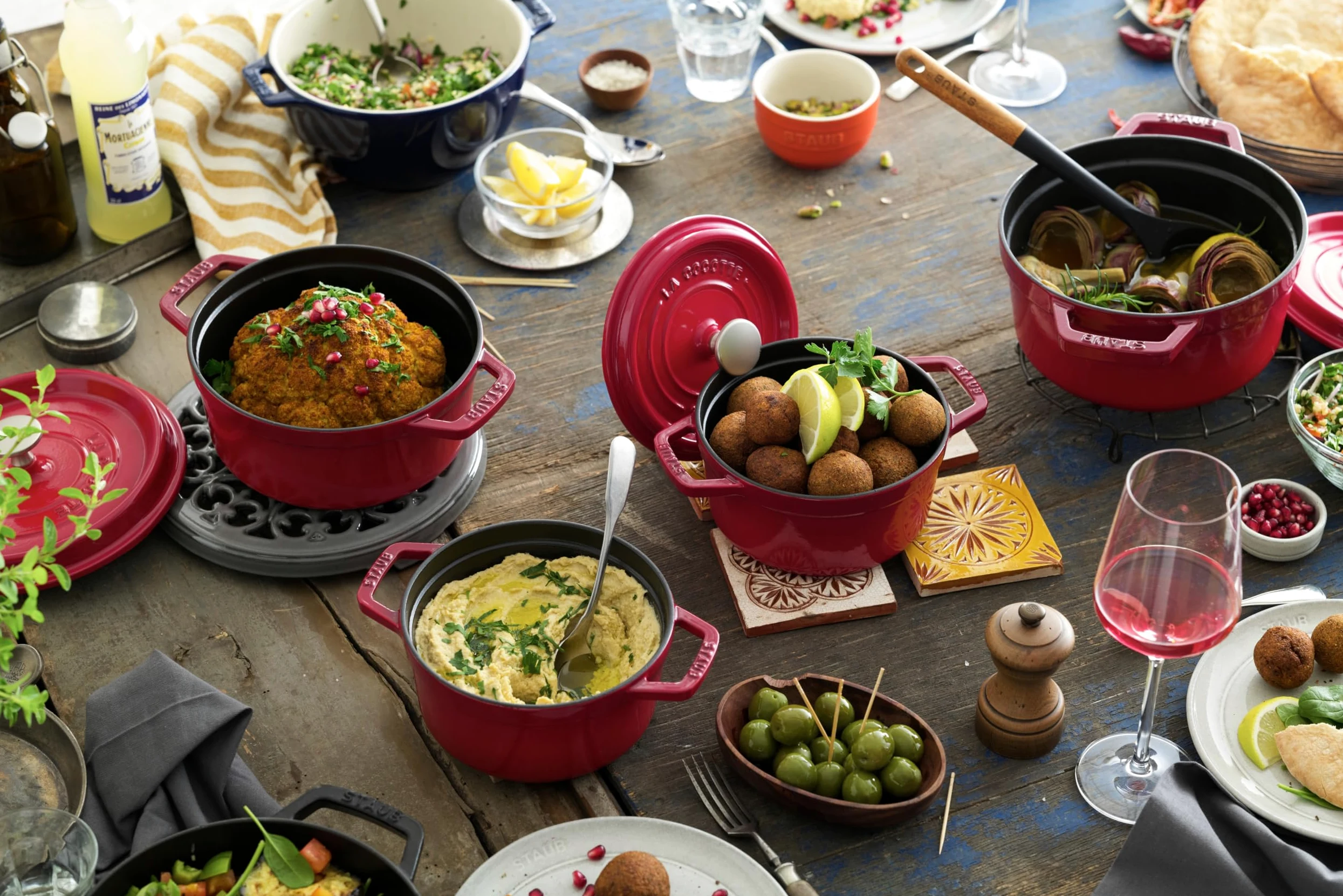 STAUB Cacerola/Cocotte de Hierro Fundido, 18 cm de Diámetro, 1,7 L, Rojo Cereza