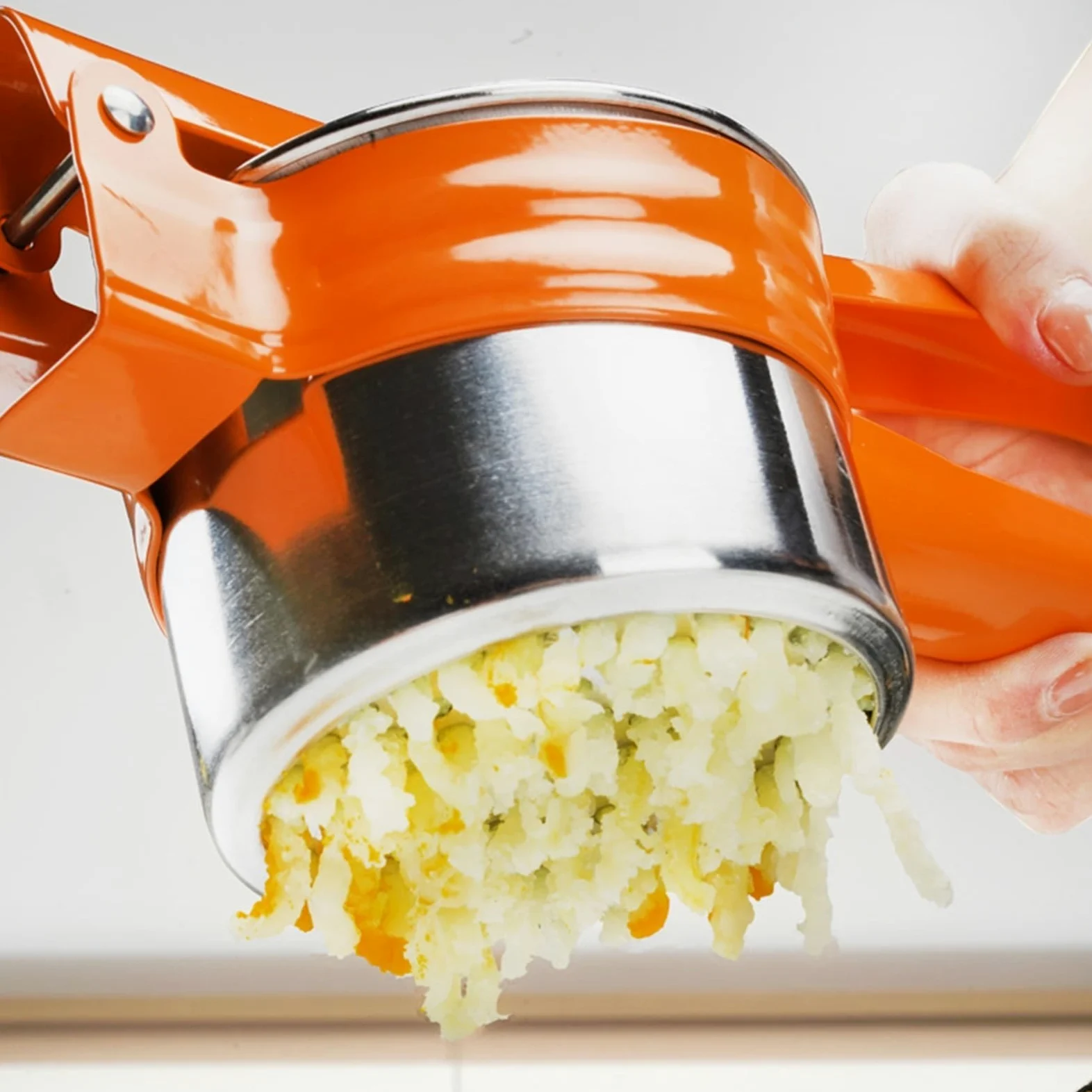 Prensador de Patatas Exprimidor de Patatas con 3 Discos Intercambiables Puré de Patatas Frutas Verduras y más Exprimidor y triturador de Patatas Chef Genial