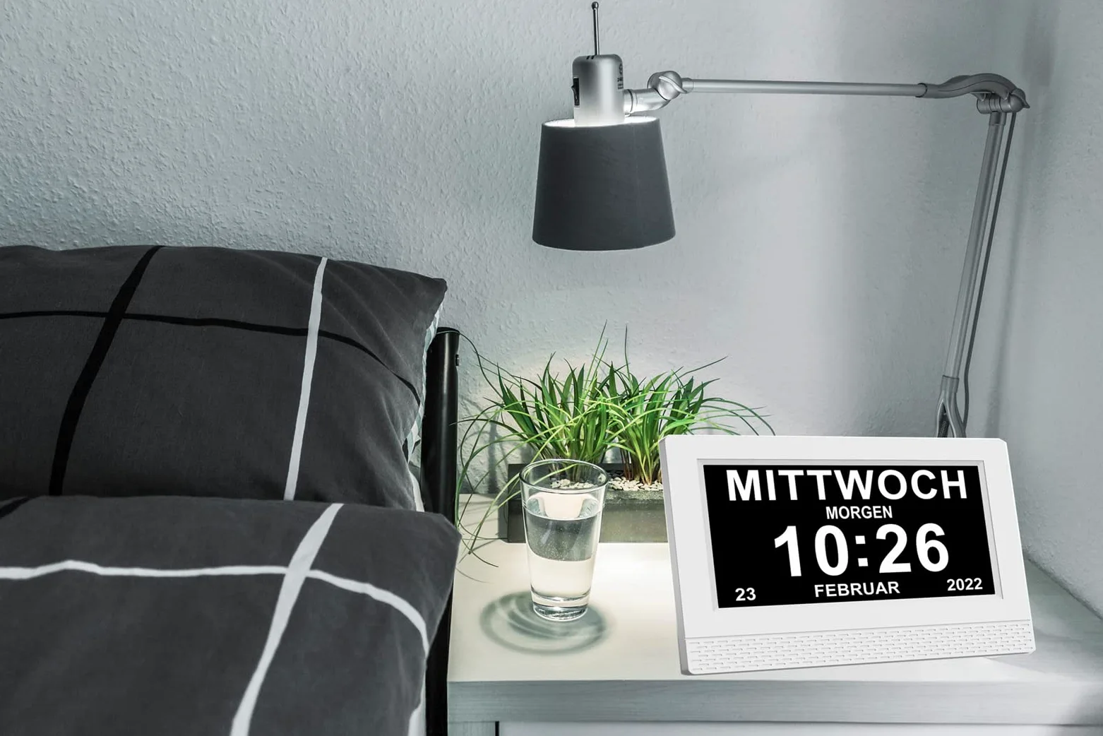 Reloj digital de 7 pulgadas, despertador digital con ajuste automático de brillo, pantalla LCD silenciosa, alarma silenciosa con humedad y temperatura para adultos y niños y enfermedad de