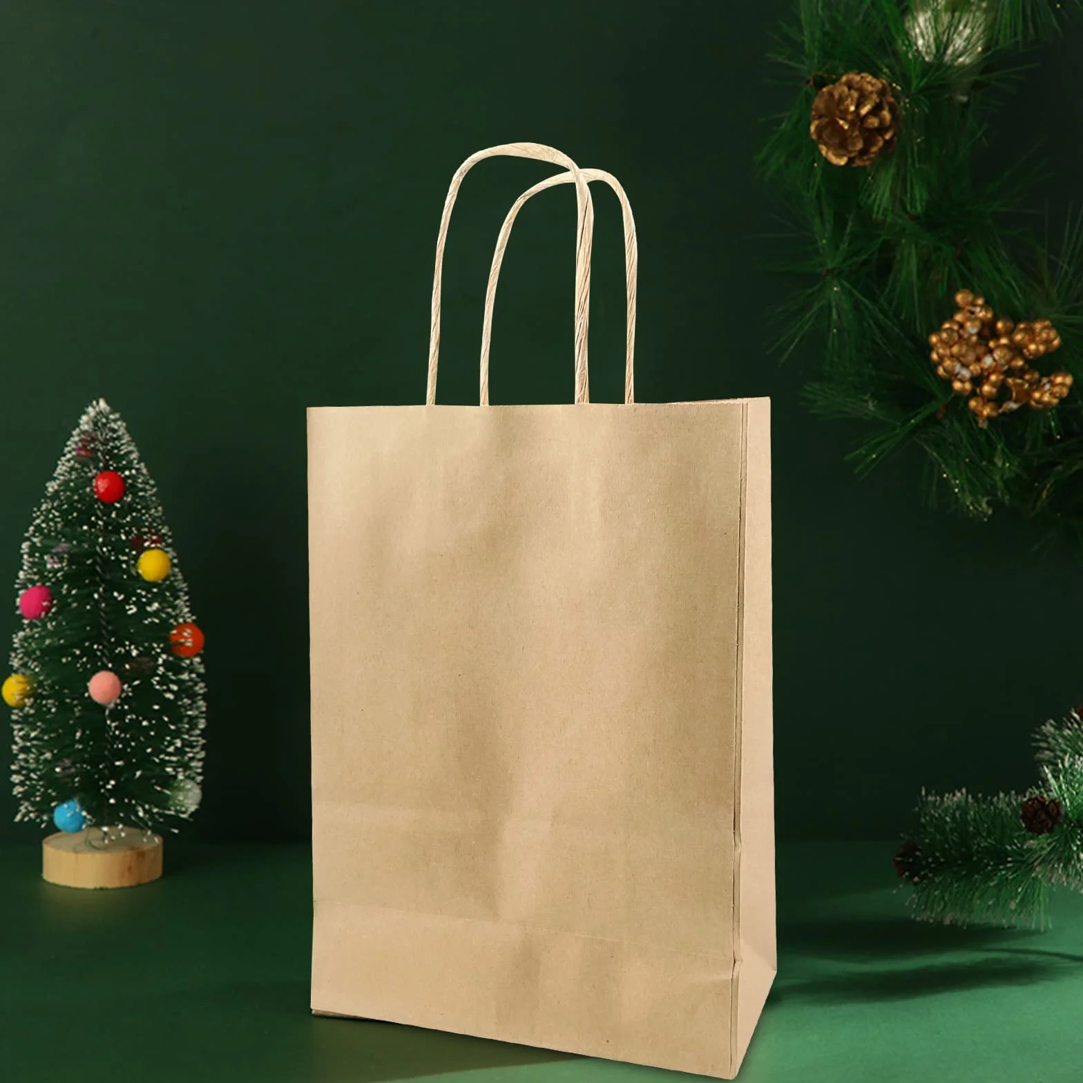 Avesteir 40 Piezas Bolsas Papel Kraft 16x22x8 cm, Bolsas de Papel Pequeñas con Asas, Bolsa Kraft de Chuches Marrón para Embalaje de Regalo, Fiestas de Cumpleaños, Compras, Bodas, Navidad, 1.0 unidad