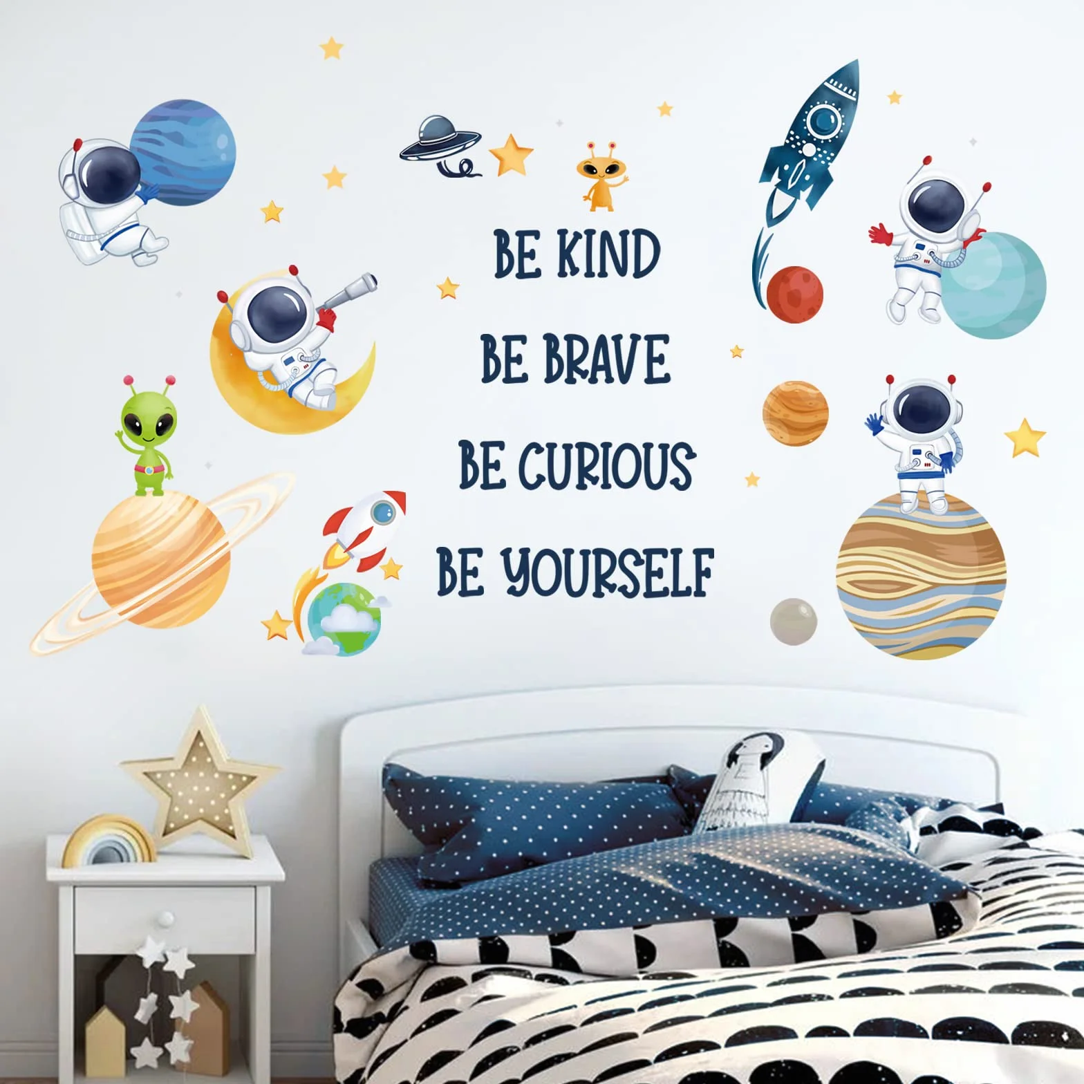 Wondever Pegatinas de Pared Espacio Planetas Adhesivos Decorativos Astronauta Sistema Solar Vinilos para Habitación Niño Bebés Dormitorio Guardería