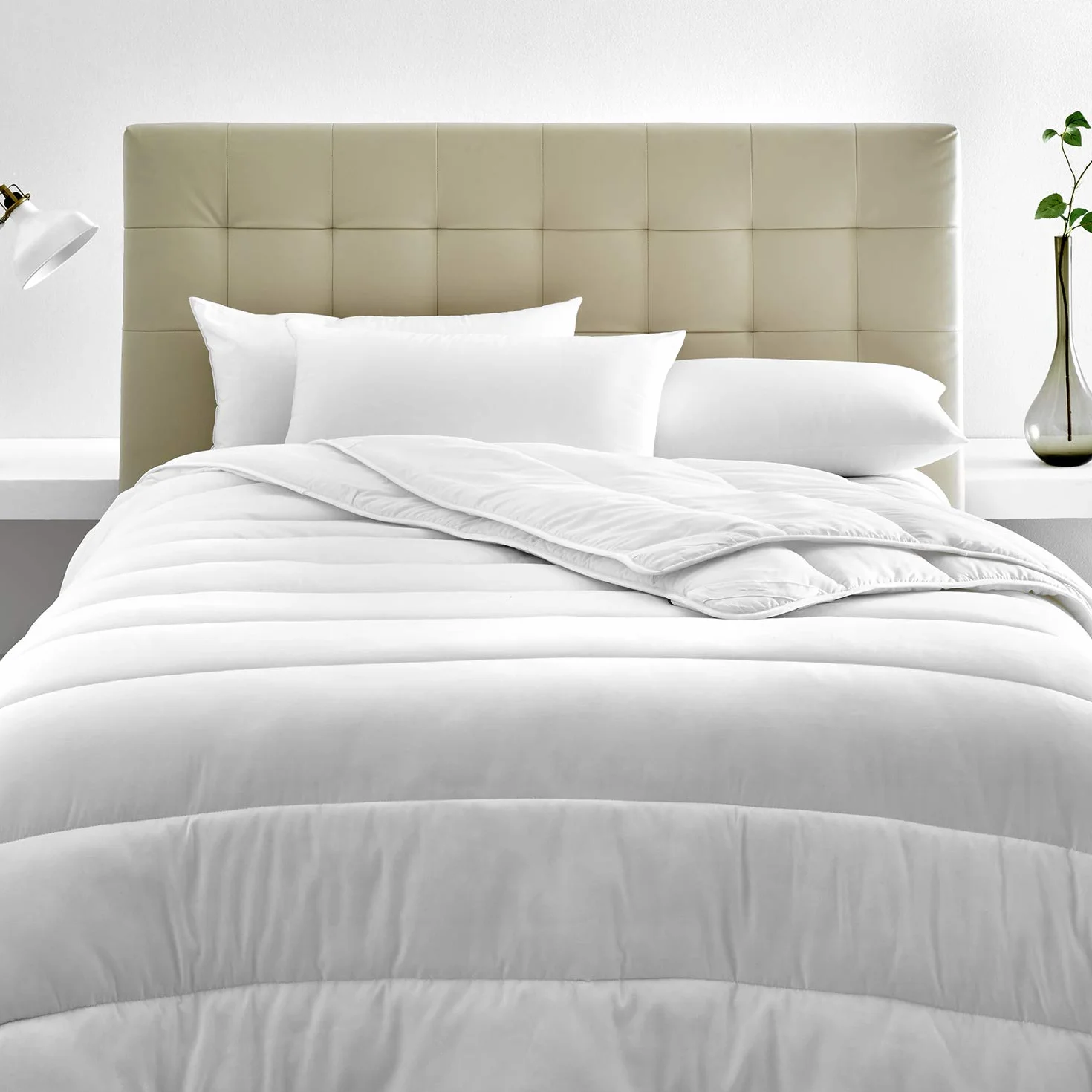 PIKOLIN Home - Edredón Nórdico 240x260 cm - Duo 4 Estaciones 150+300 gr Fibra Suave y Transpirable - Relleno para Todo el Año, Fácil Lavado, Hipoalergénico, Unible por Corchetes, para Cama 180 cm
