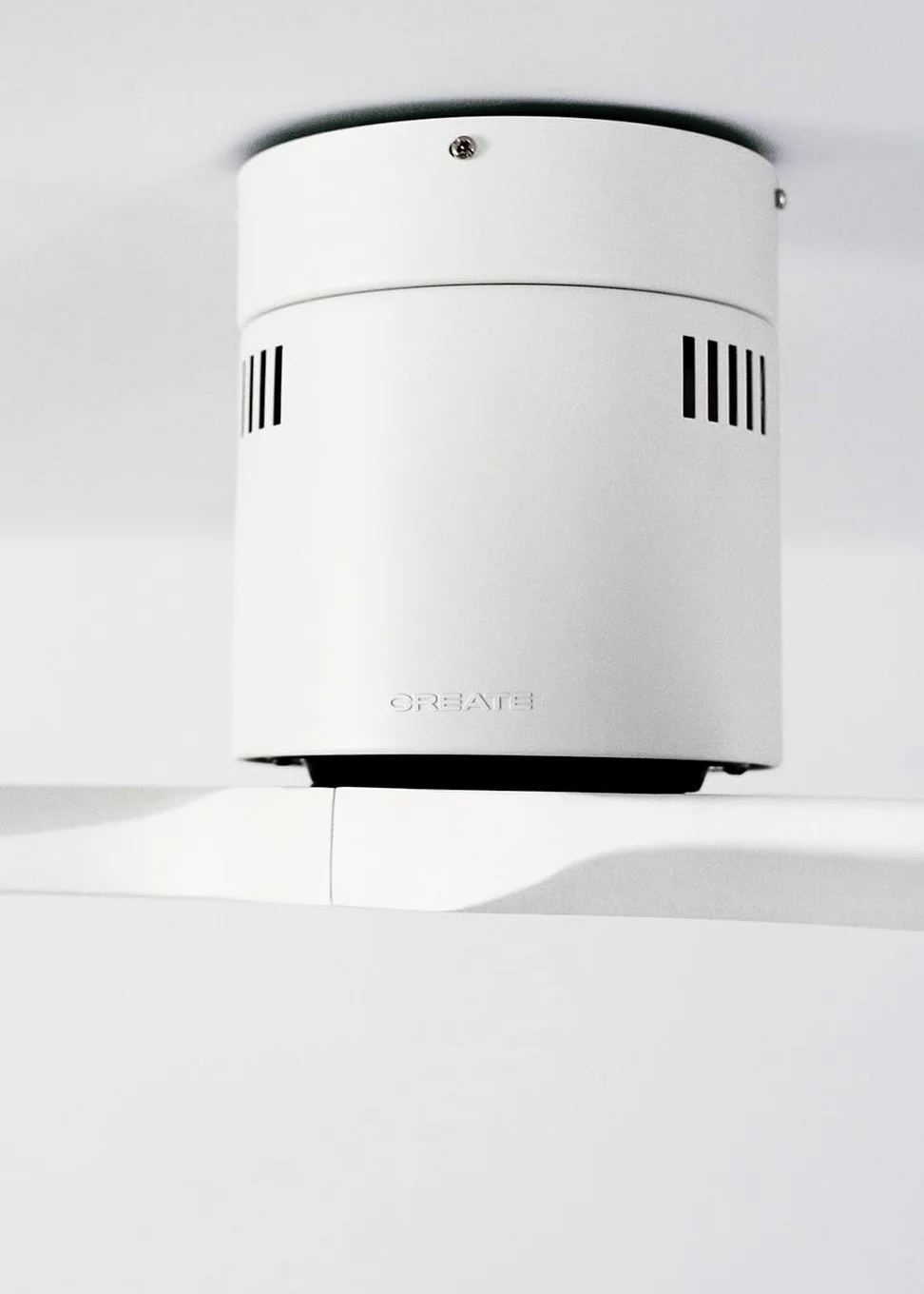 CREATE / WINDCALM/Ventilador de techo ABS blanco con controlador y mando / 40W, Silencioso, Ø132 cm, 6 velocidades, temporizador, función verano-invierno