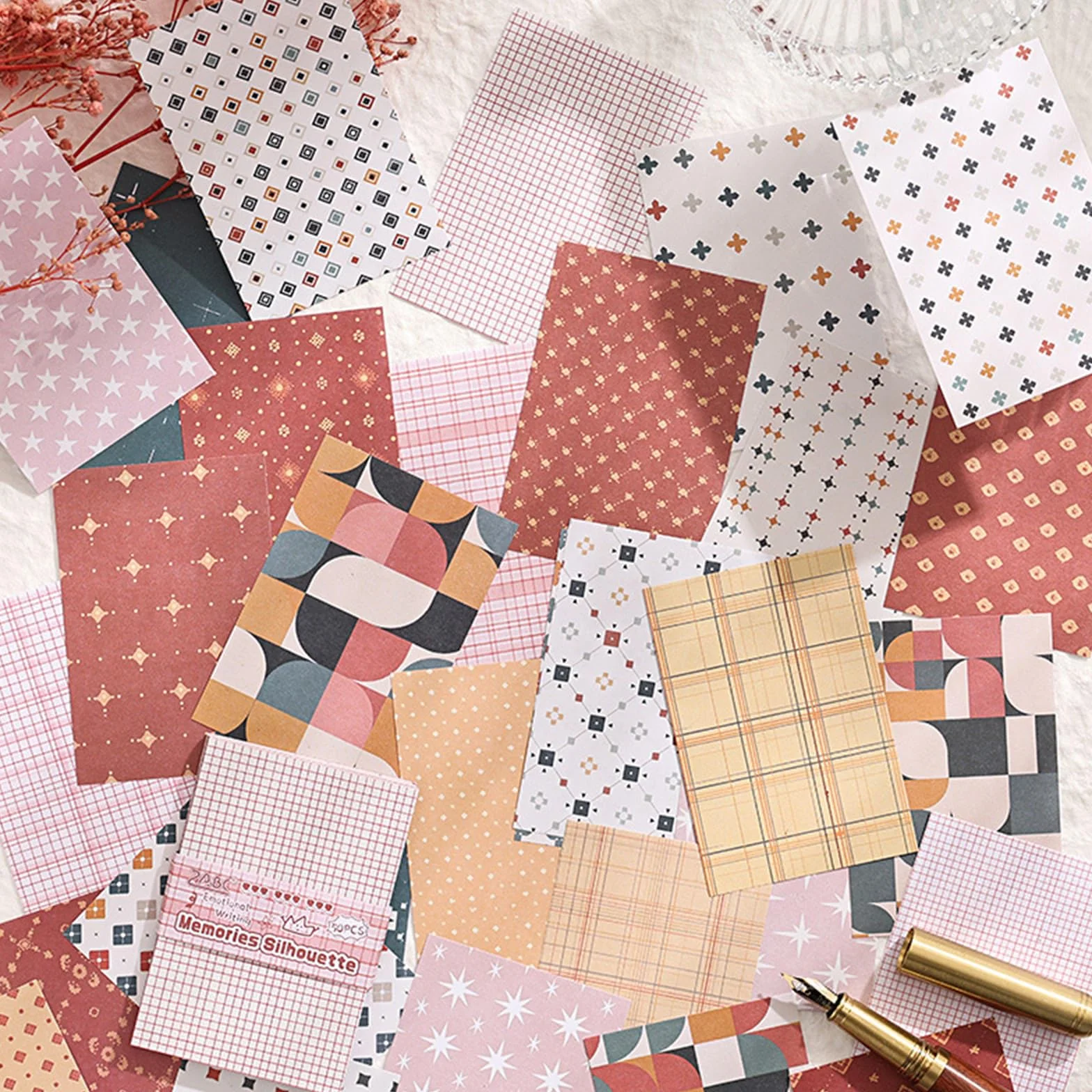 200 Hojas Retro Papel Scrapbooking, 5.6 x 8.3cm Scrapbooking Materiales, Papel Decoupage, Diverso Scrapbook Paper de Fondo Diy para Diarios Creativos, Proyectos de Manualidades, Tarjetas