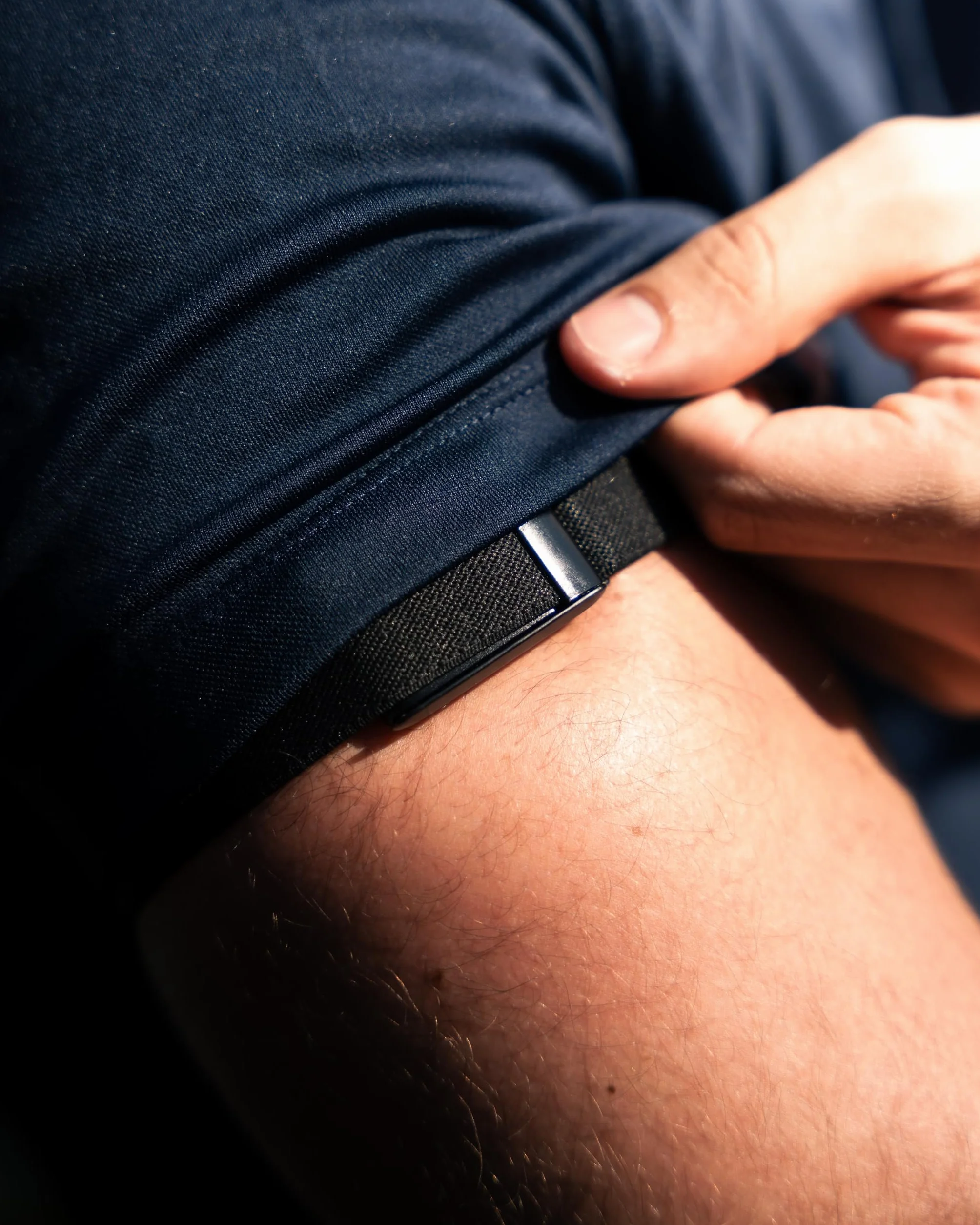 Lunar Straps Cinta para bíceps compatible con WHOOP 5.0, banda deportiva transpirable, negro