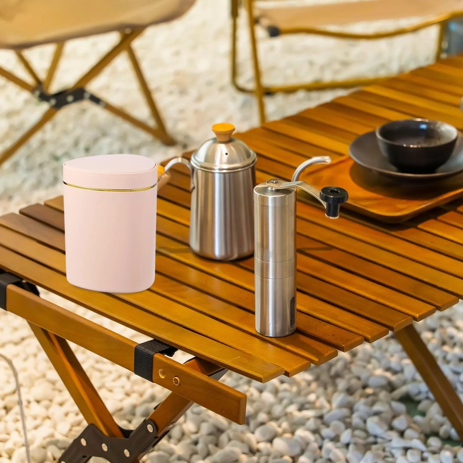 QUARKZMAN Mini Cubo de Basura con Tapa, 2.2L/0.5 Galón, Pequeño Cubo de Reciclaje para Escritorio, Rosa