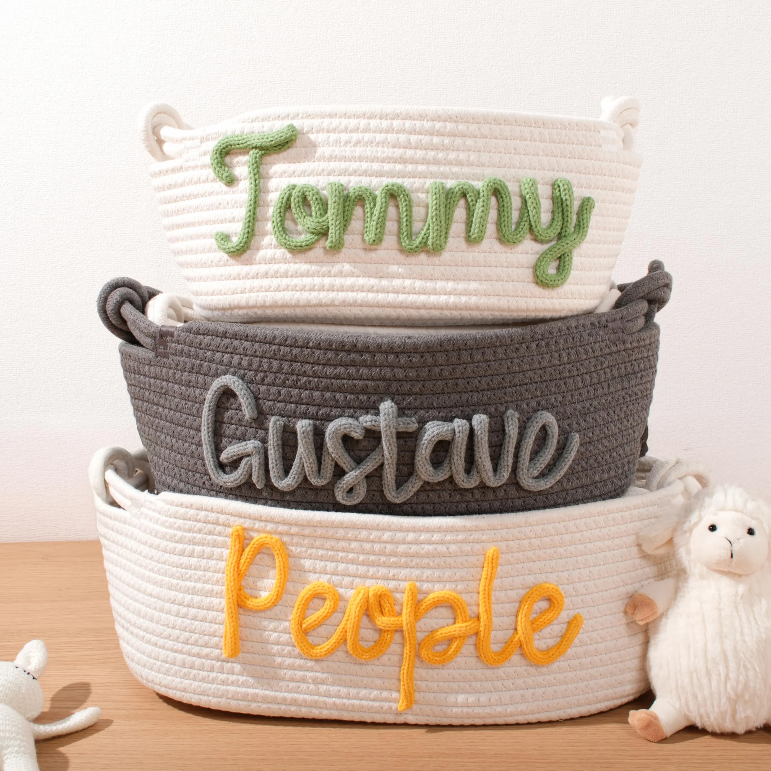 Personalizada Canasta de Bebé Hecha a Mano con Nombre Bordado, Cesta de Ratán Natural para Recién Nacido, Regalo de Baby Shower