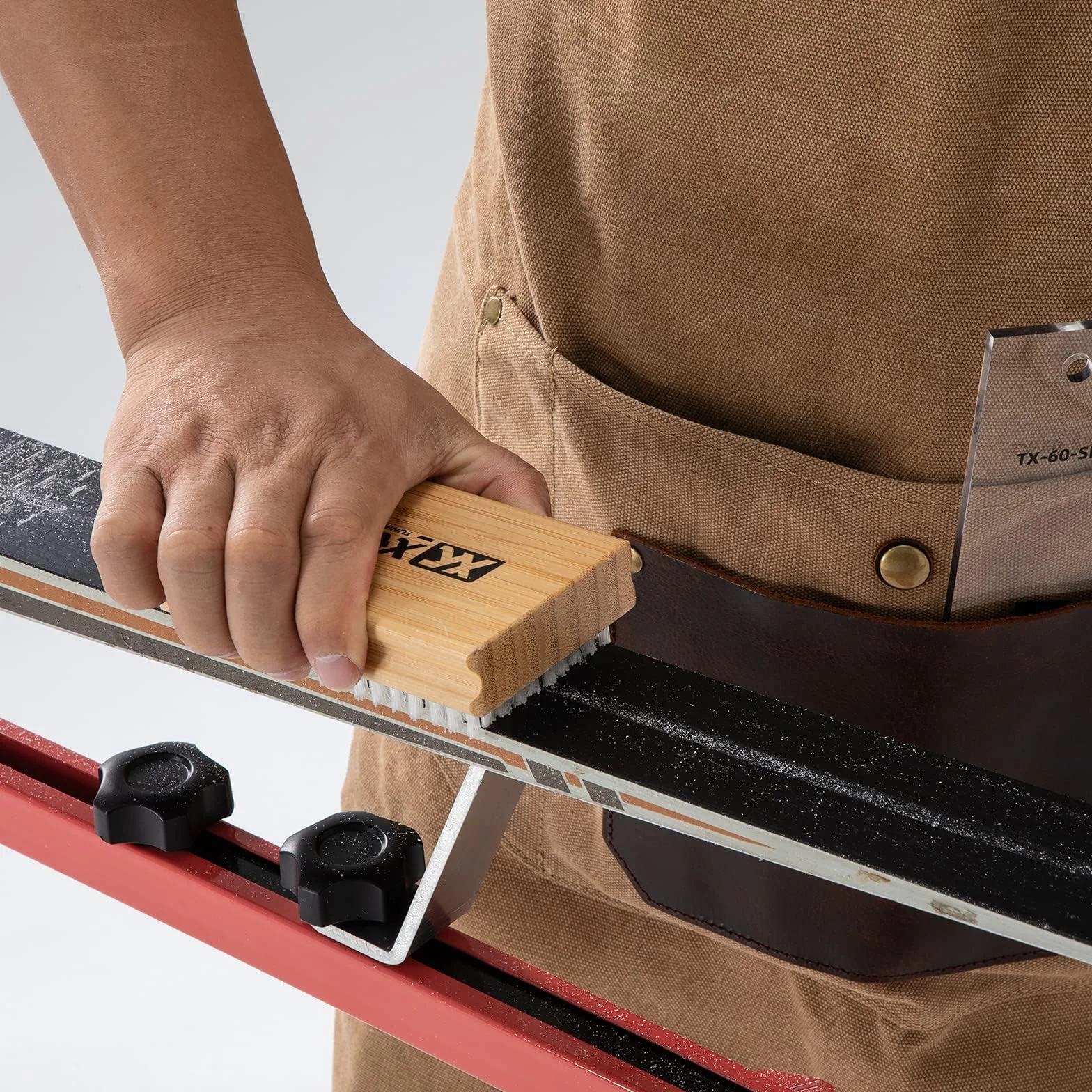XCMAN Kit de depilación y afinación de esquí y snowboard con caja de cepillos de cera