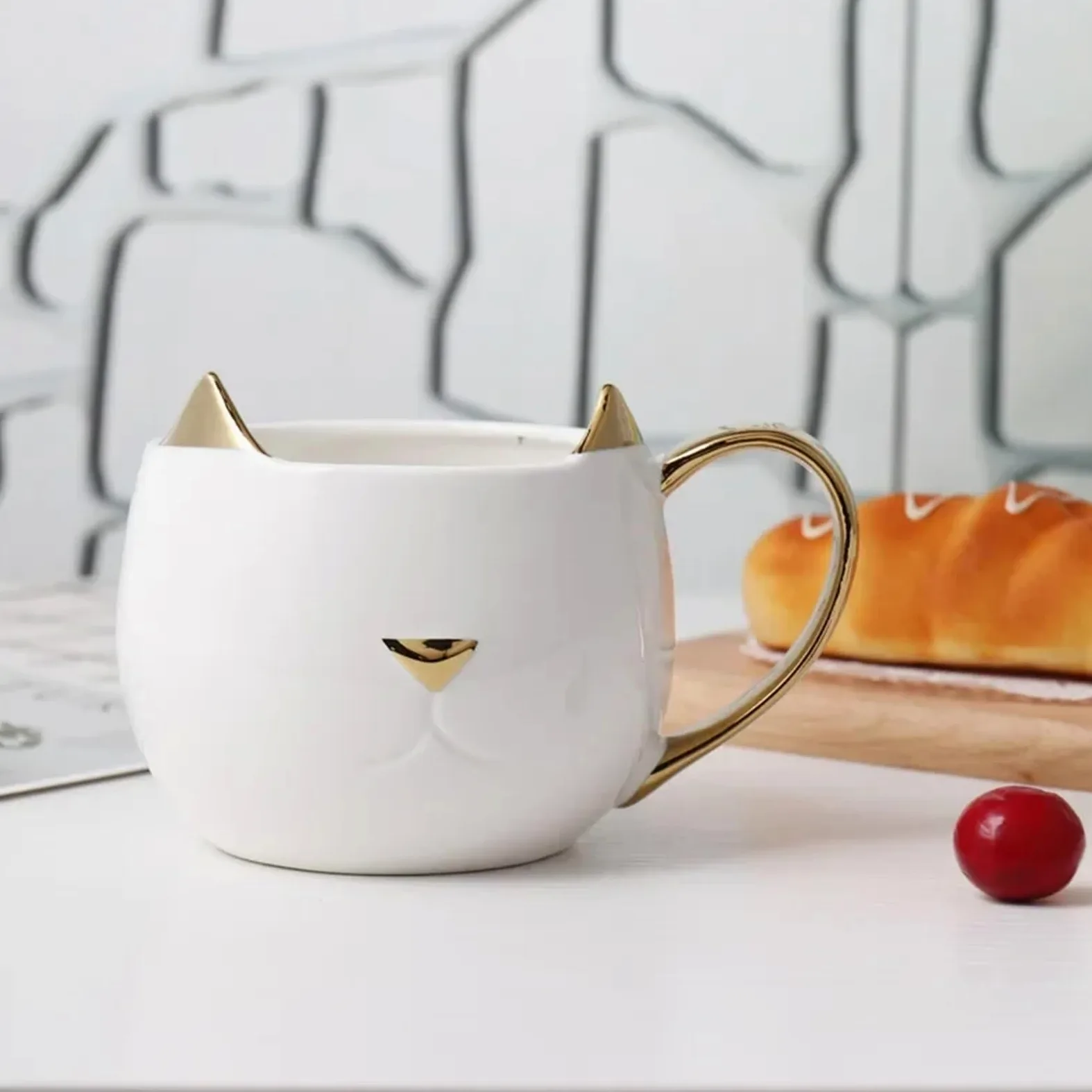 Taza de cerámica con orejas de gato, tazas de café chapadas en oro con asa, taza de avena y leche for desayuno, parejas Para Boda(Black)