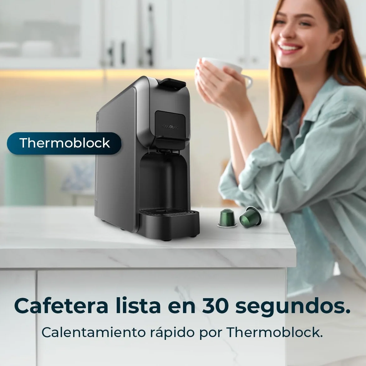 Cecotec Cafetera Cápsulas Express Compacta FreeStyle Compact Black. 1350W, 20 Bares, Apta para Café Molido, Dolce Gusto, Nespresso y K-fee, Depósito Extraíble de 800ml, Apagado Automático