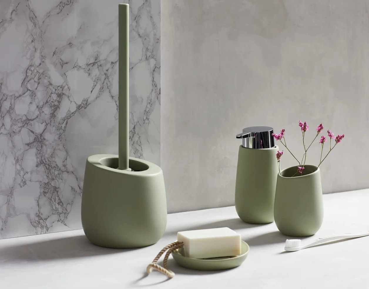 WENKO Vaso higiene dental Badi cerde suave cerámica - Soporte para cepillos de dientes, para cepillos y pasta de dientes, Cerámica, 8 x 11 x 8 cm, Verde