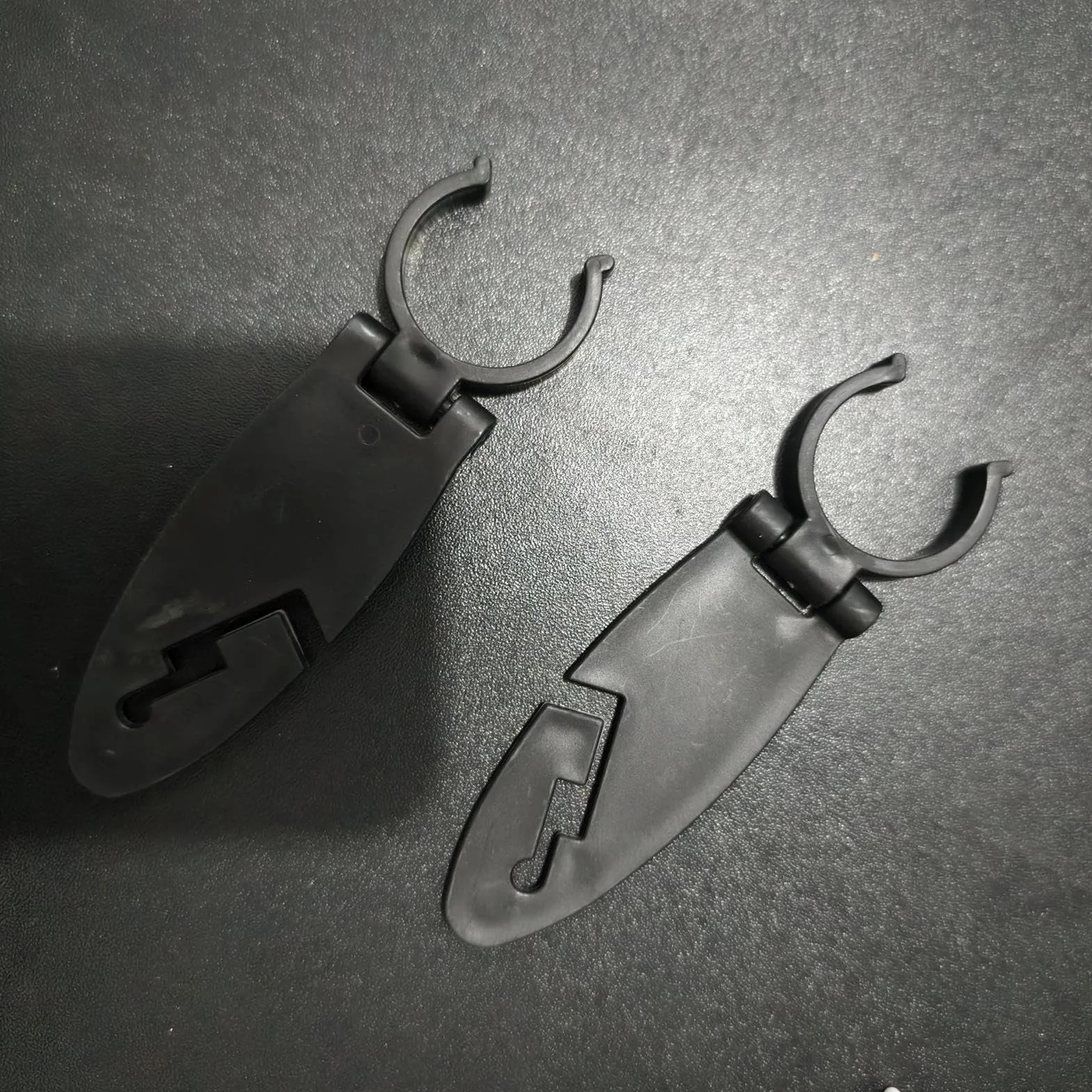 Sujetadores para Tablas de Paddle Surf | 2 Abrazaderas de Fijación Ajustables | Accesorios de Montaje para Equipo Acuático